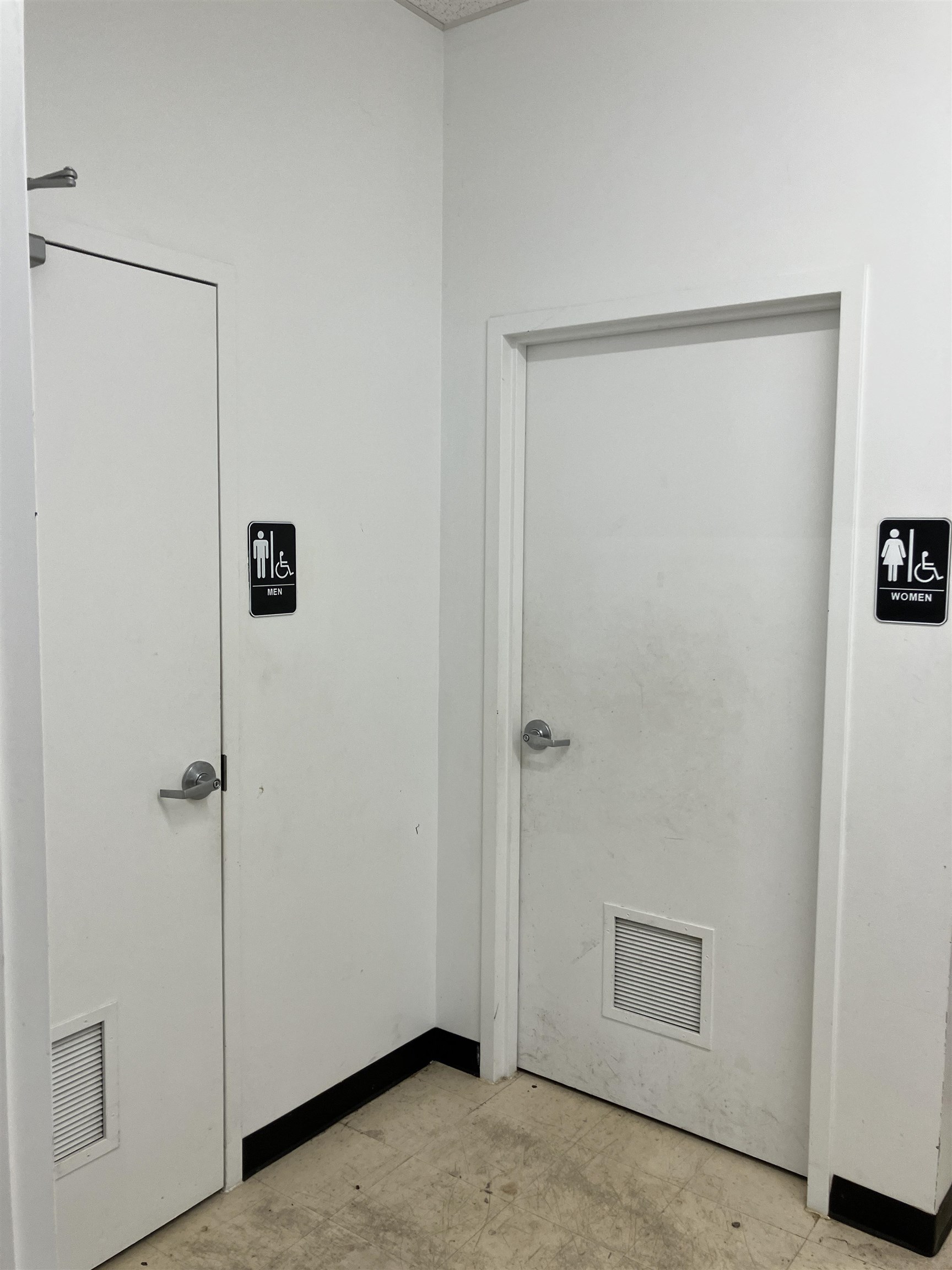 240 US Hwy 41 N, Sebree, Kentucky 42455, ,Retail,For Sale,US Hwy 41 N,91873