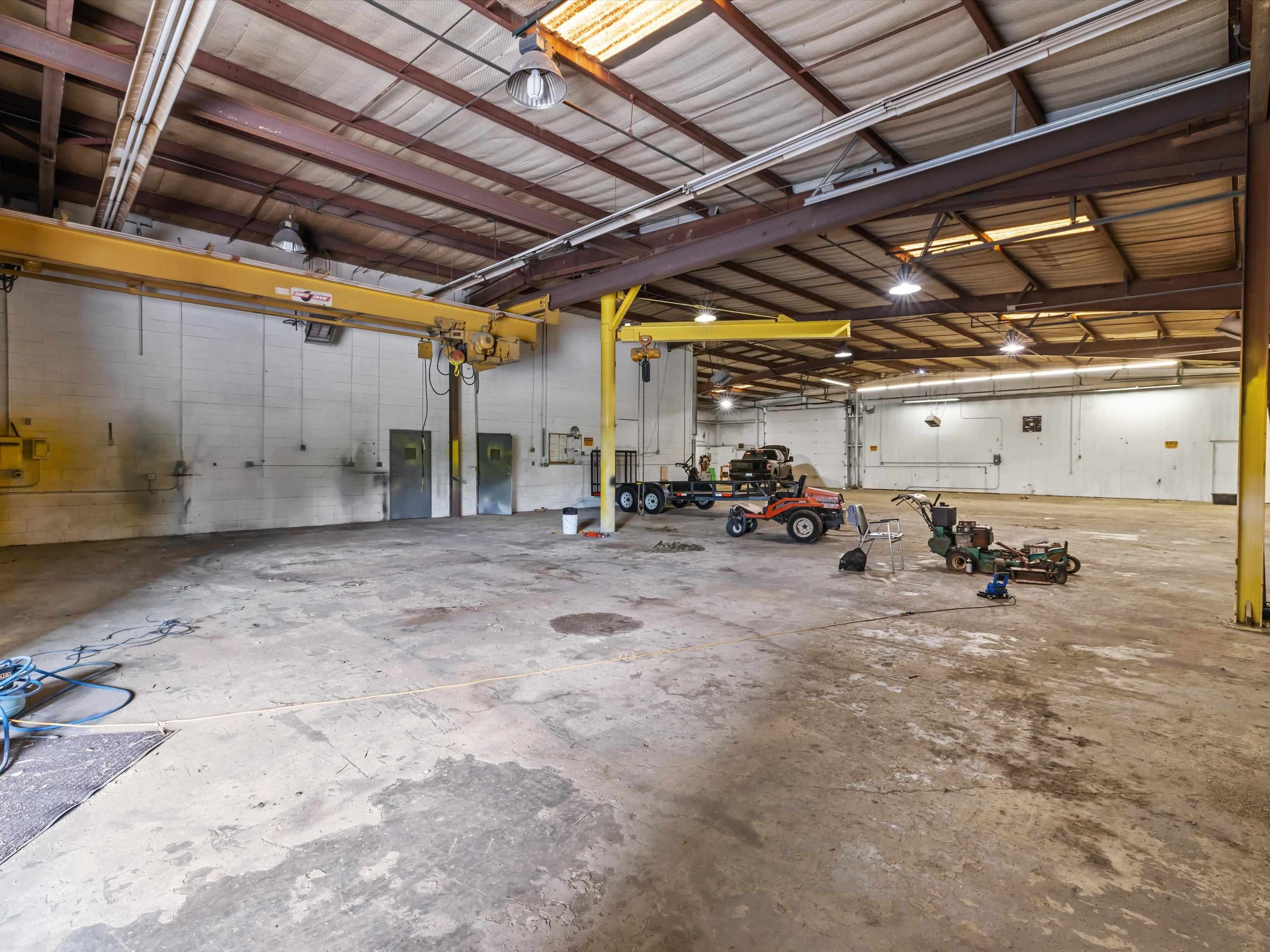 2920 B Fairview Drive, Owensboro, Kentucky 42303, ,Industrial,For Sale,Fairview Drive,92067