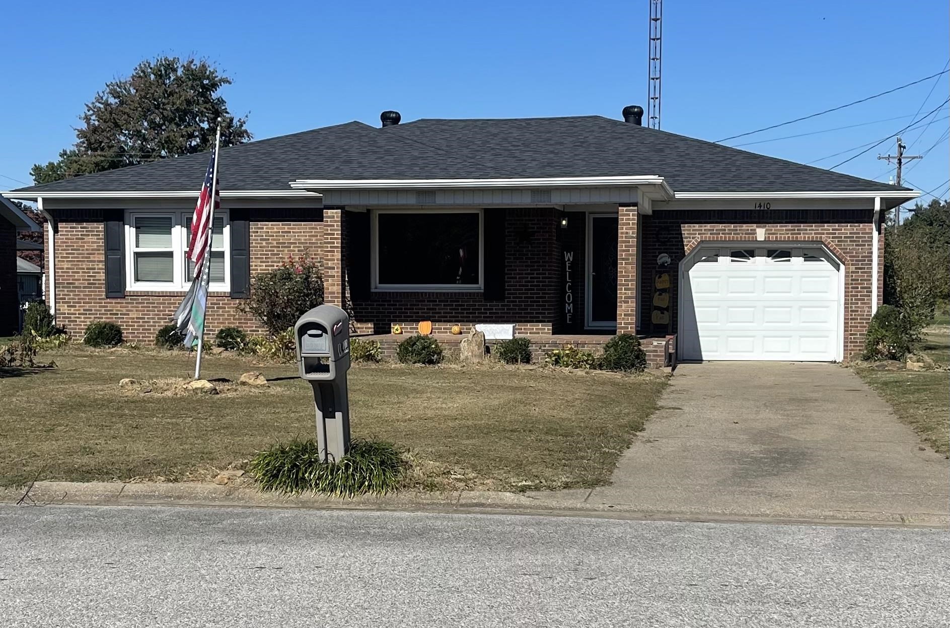 1410 Washington Ave., Lewisport, Kentucky 42351, 3 Bedrooms Bedrooms, ,1 BathroomBathrooms,Single Family Residence,For Sale,Washington Ave.,92139