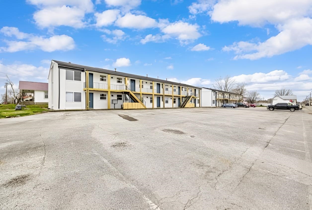 820 14th St., Owensboro, Kentucky 42303, ,Multifamily,For Sale,14th St.,92213