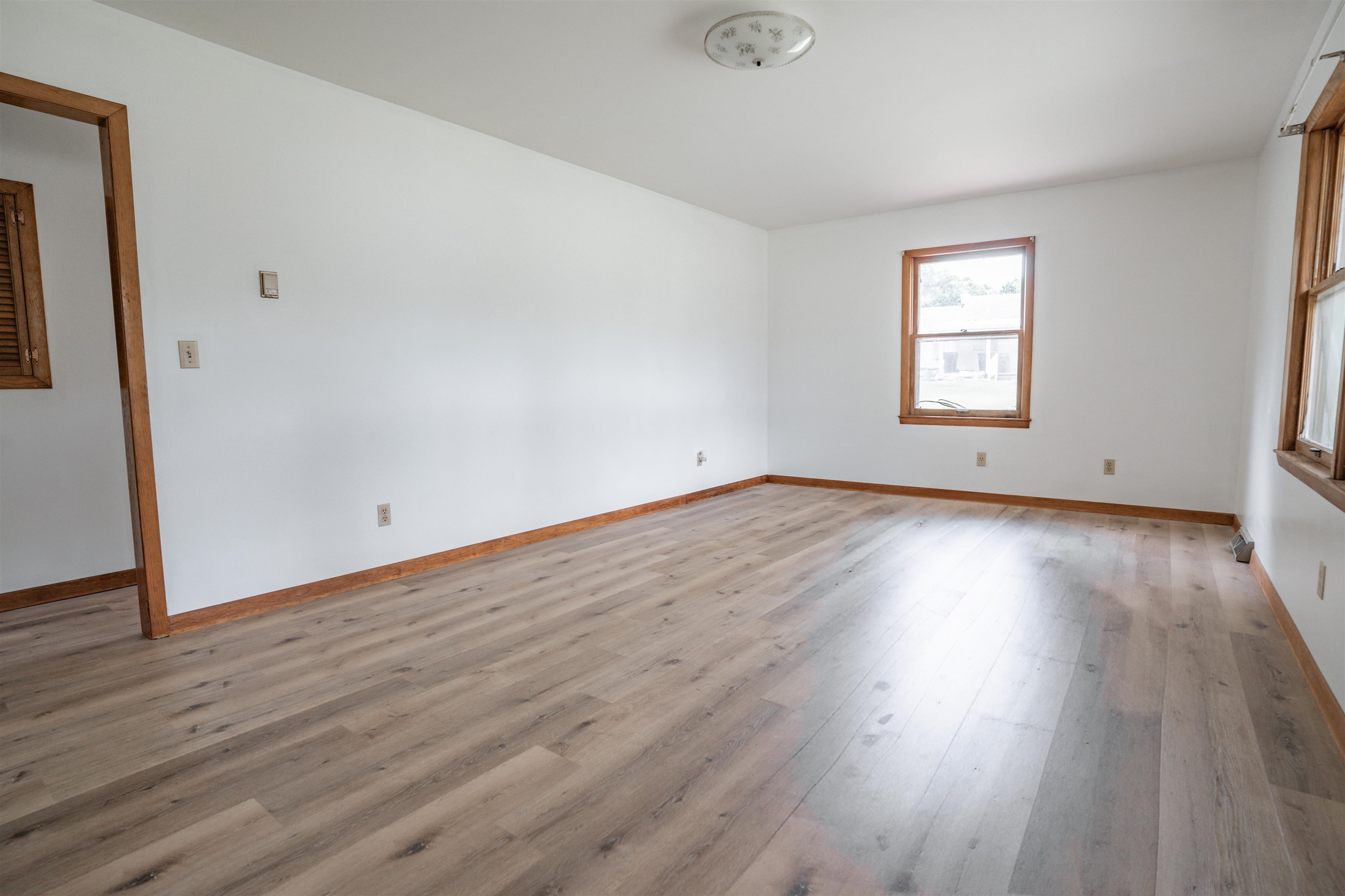 176 Mulberry St., Fordsville, Kentucky 42343, 2 Bedrooms Bedrooms, ,1 BathroomBathrooms,Single Family Residence,For Sale,Mulberry St.,92320