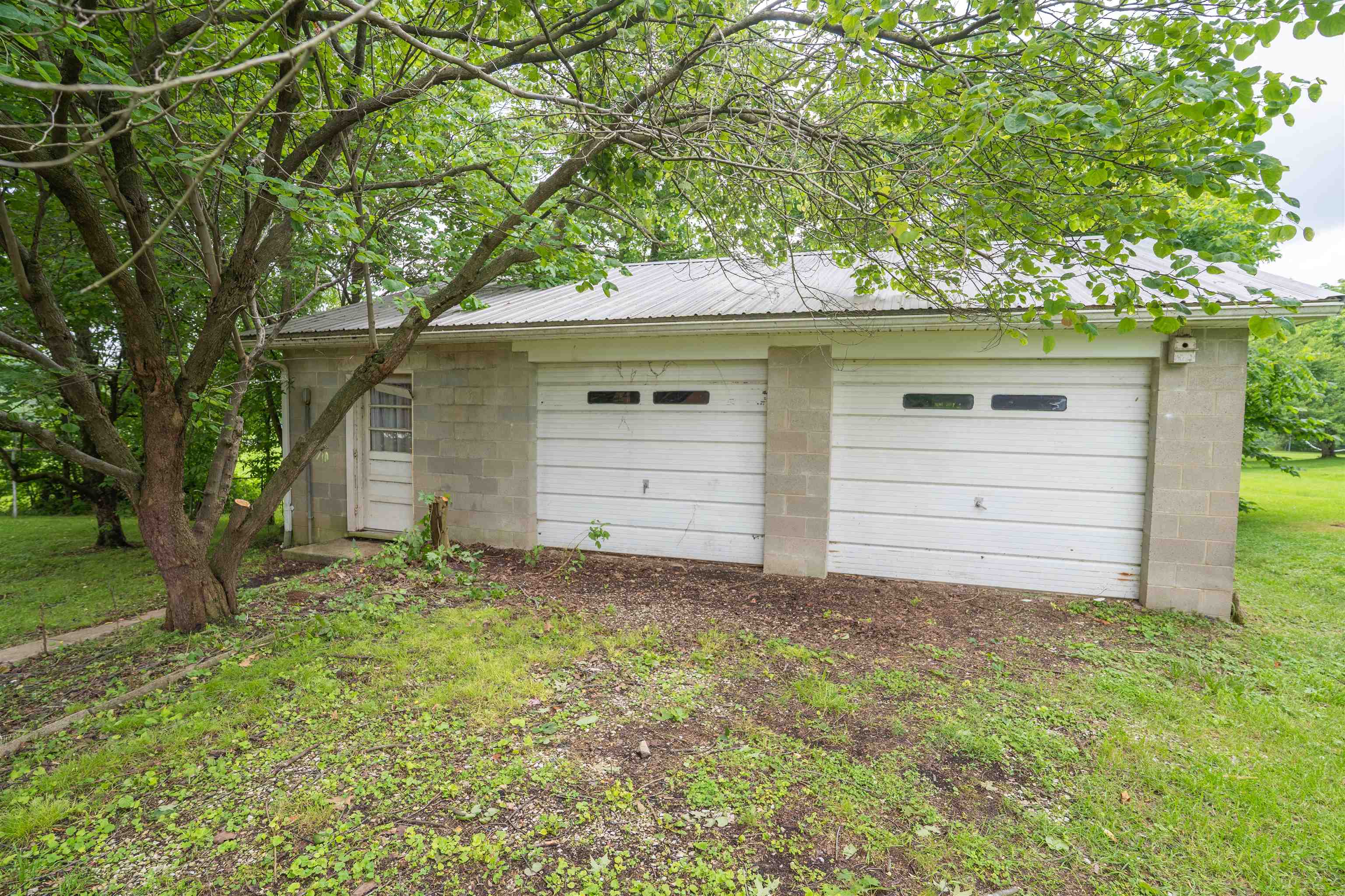 176 Mulberry St., Fordsville, Kentucky 42343, 2 Bedrooms Bedrooms, ,1 BathroomBathrooms,Single Family Residence,For Sale,Mulberry St.,92320