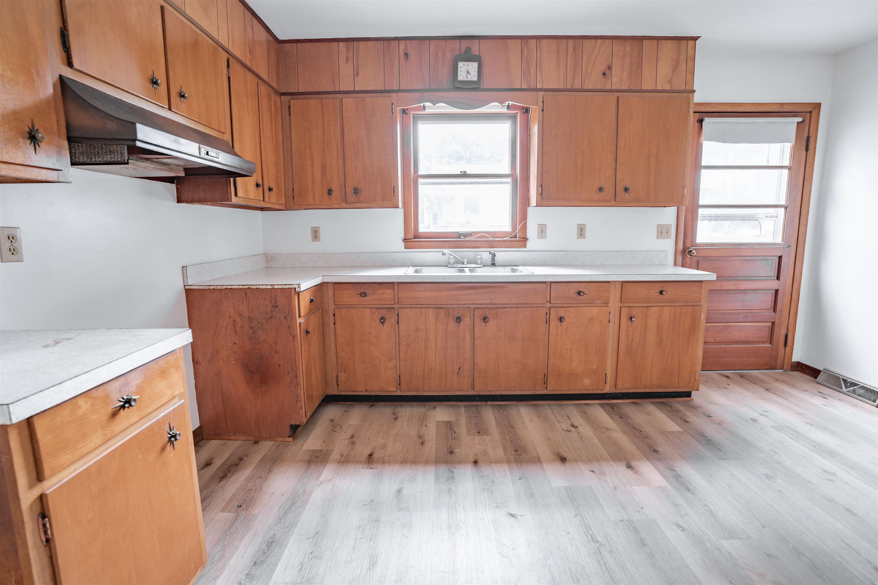 176 Mulberry St., Fordsville, Kentucky 42343, 2 Bedrooms Bedrooms, ,1 BathroomBathrooms,Single Family Residence,For Sale,Mulberry St.,92320