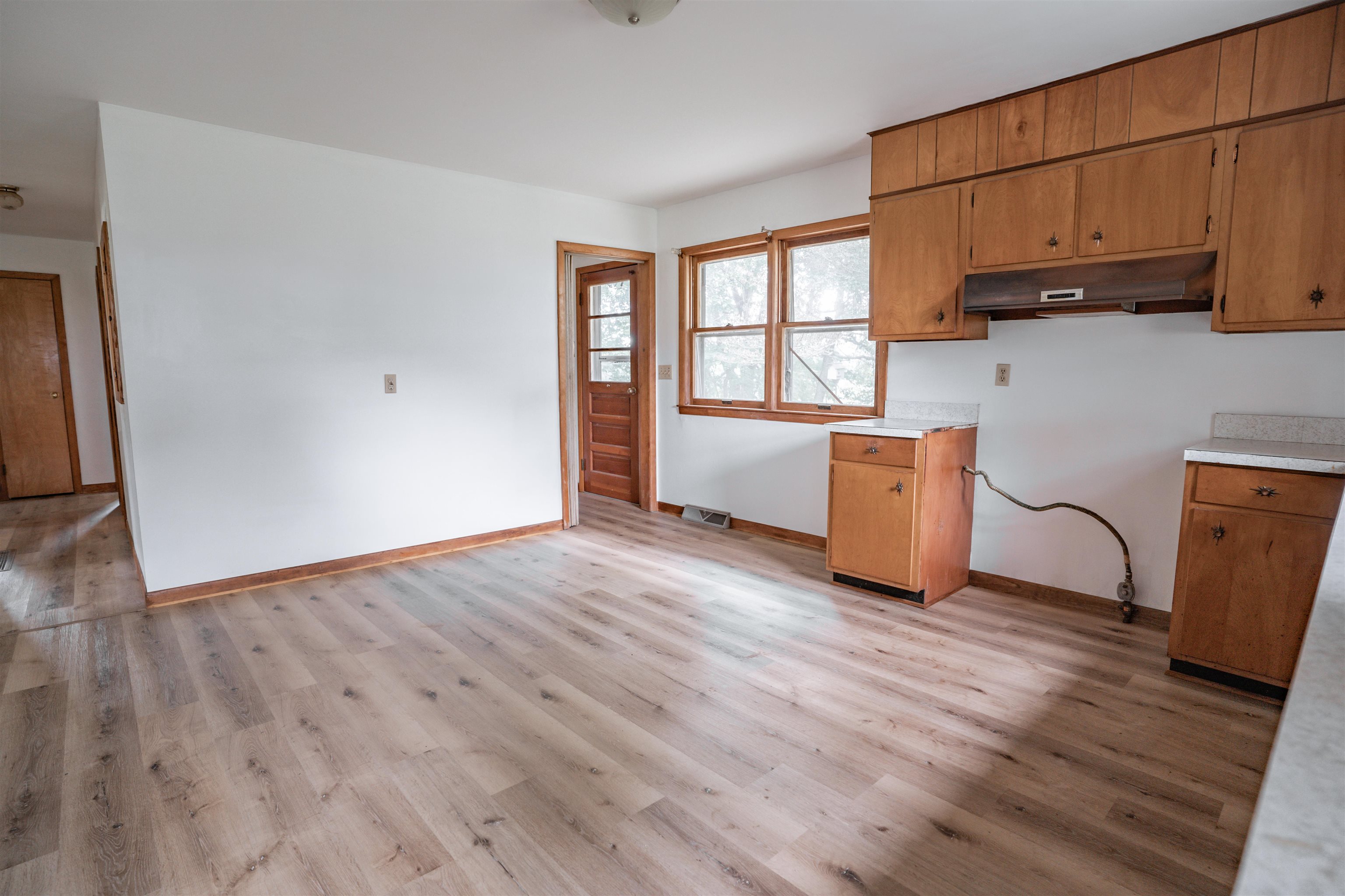 176 Mulberry St., Fordsville, Kentucky 42343, 2 Bedrooms Bedrooms, ,1 BathroomBathrooms,Single Family Residence,For Sale,Mulberry St.,92320