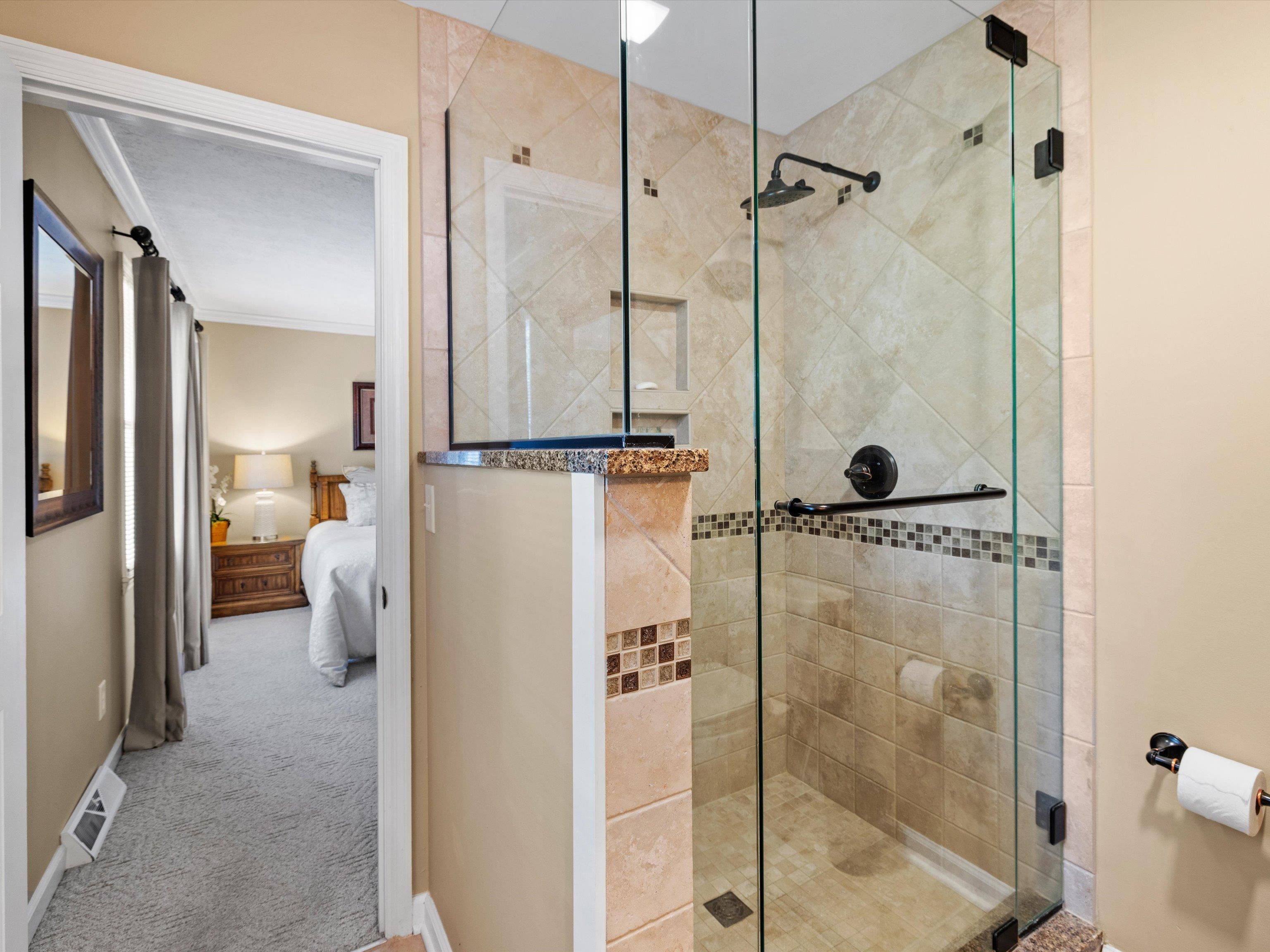 375 Hillcrest Circle, Hawesville, Kentucky 42348, 4 Bedrooms Bedrooms, ,3 BathroomsBathrooms,Single Family Residence,For Sale,Hillcrest Circle,92347