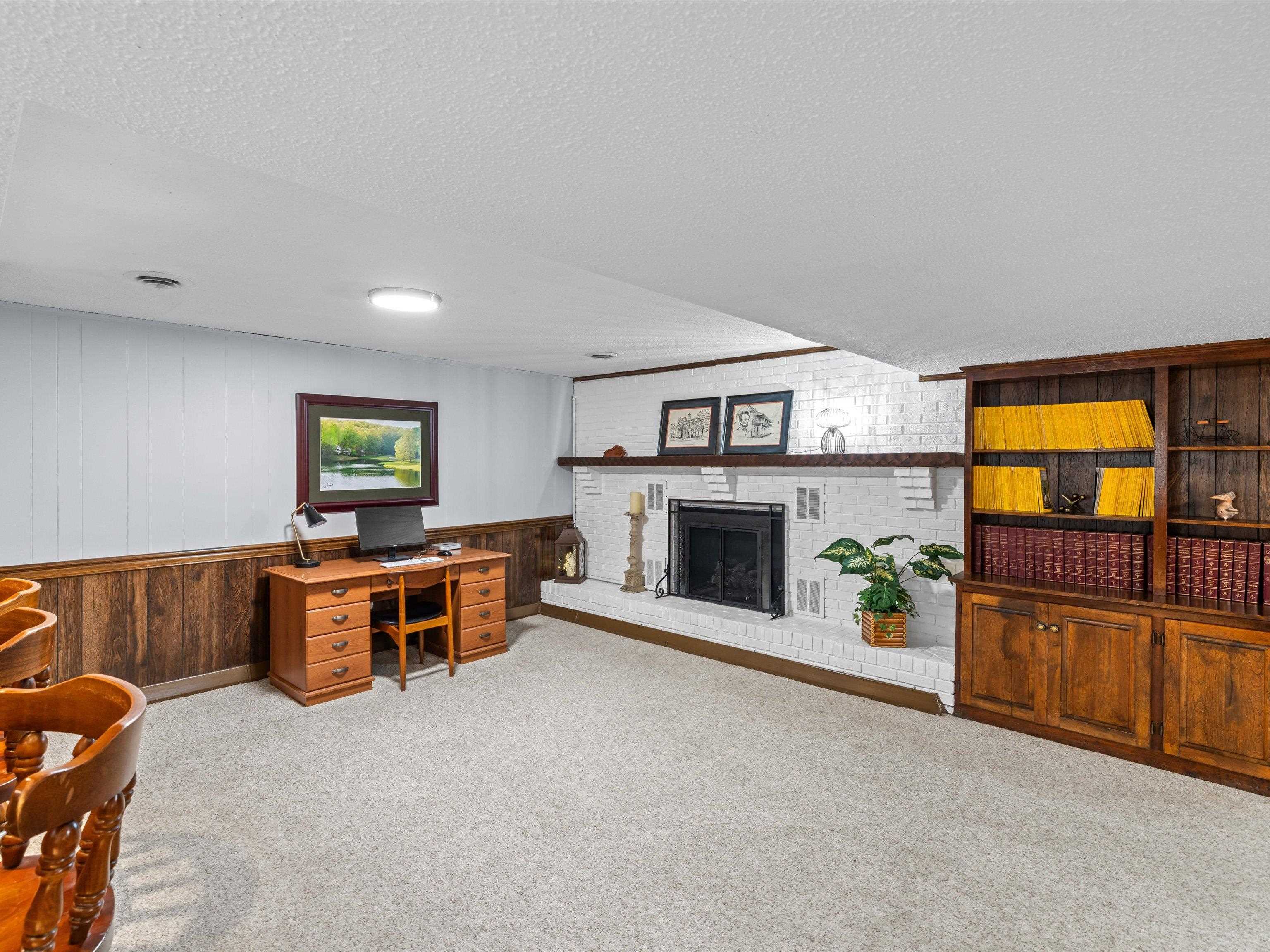 375 Hillcrest Circle, Hawesville, Kentucky 42348, 4 Bedrooms Bedrooms, ,3 BathroomsBathrooms,Single Family Residence,For Sale,Hillcrest Circle,92347