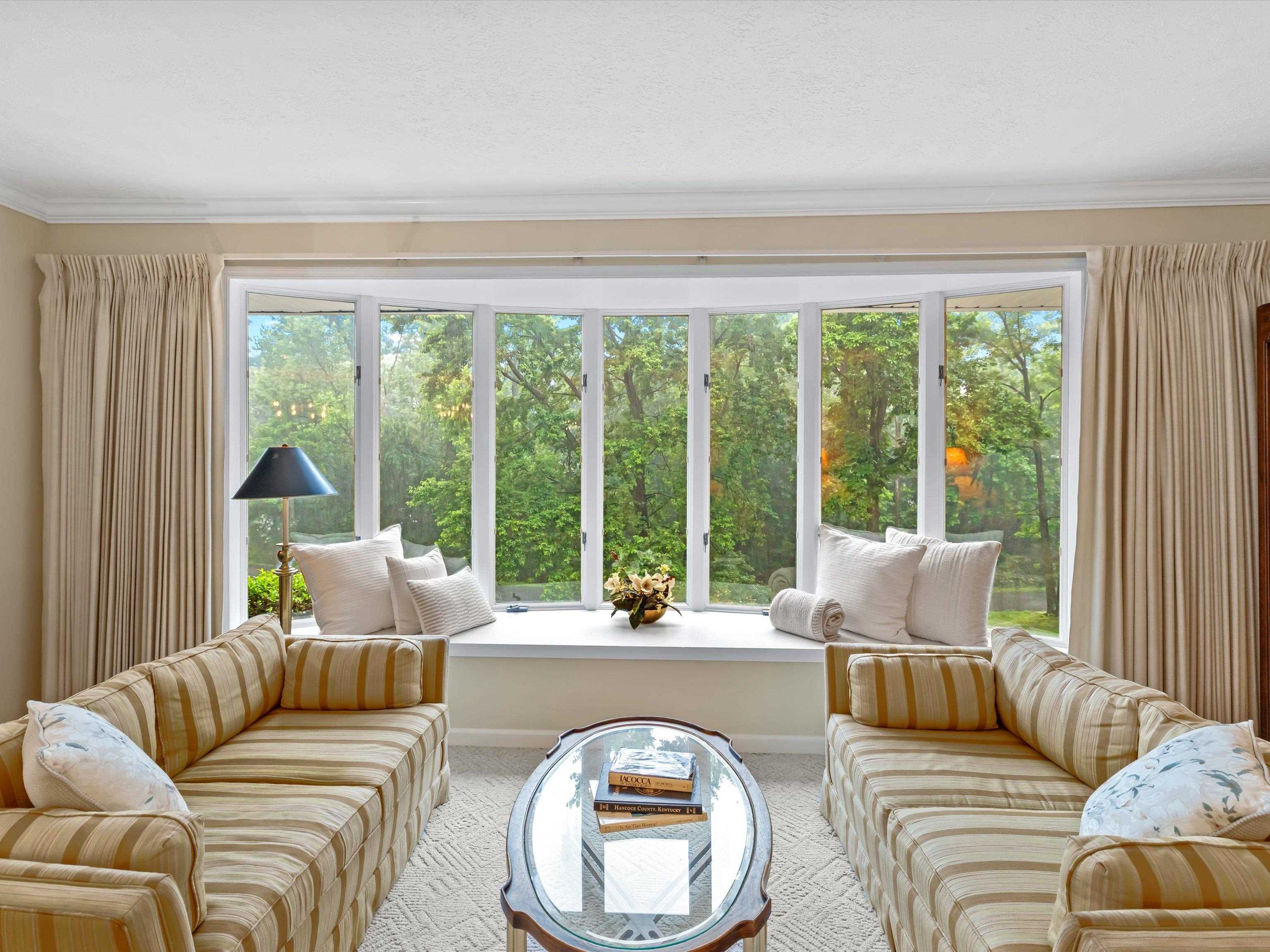 375 Hillcrest Circle, Hawesville, Kentucky 42348, 4 Bedrooms Bedrooms, ,3 BathroomsBathrooms,Single Family Residence,For Sale,Hillcrest Circle,92347