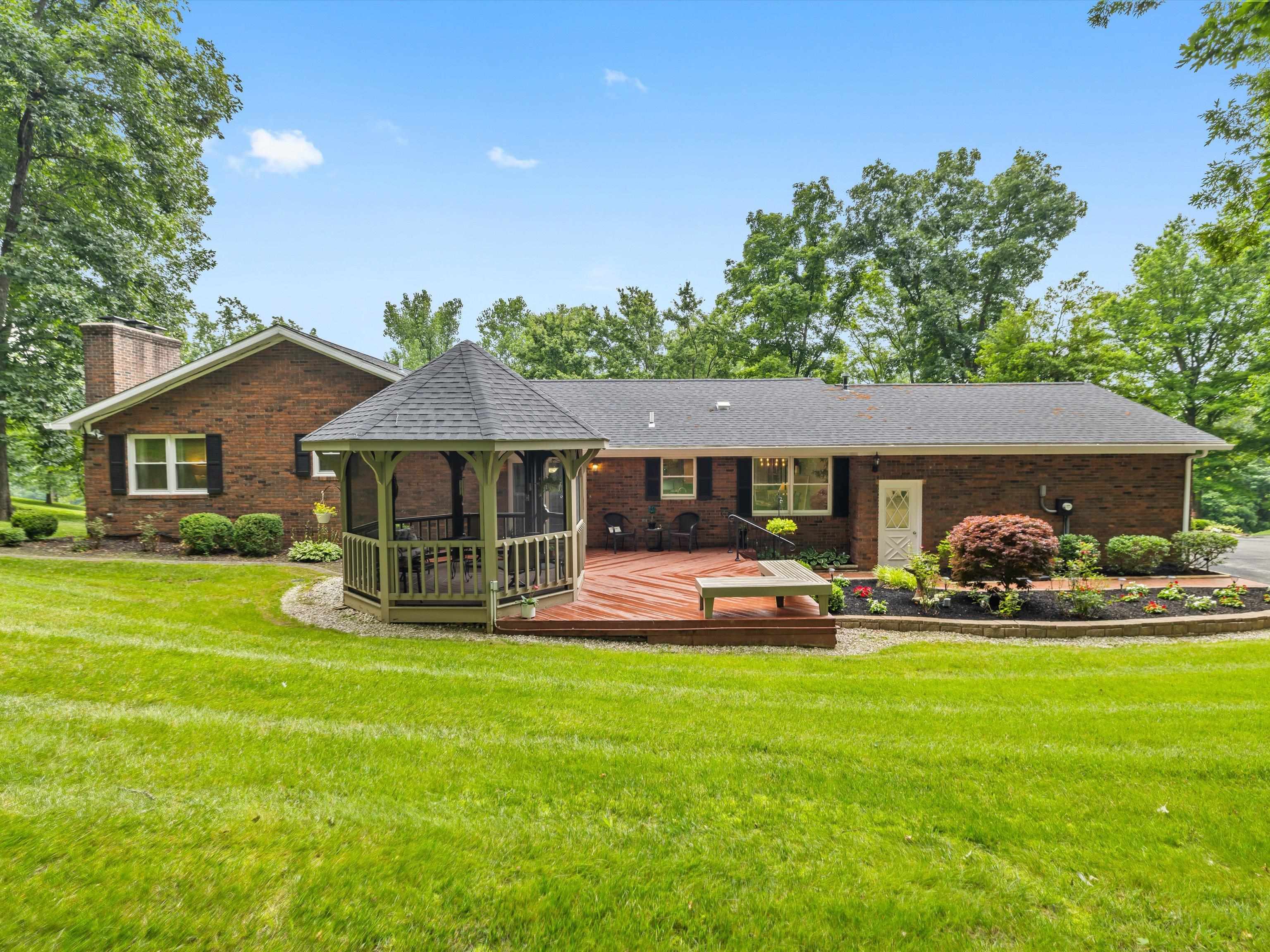 375 Hillcrest Circle, Hawesville, Kentucky 42348, 4 Bedrooms Bedrooms, ,3 BathroomsBathrooms,Single Family Residence,For Sale,Hillcrest Circle,92347