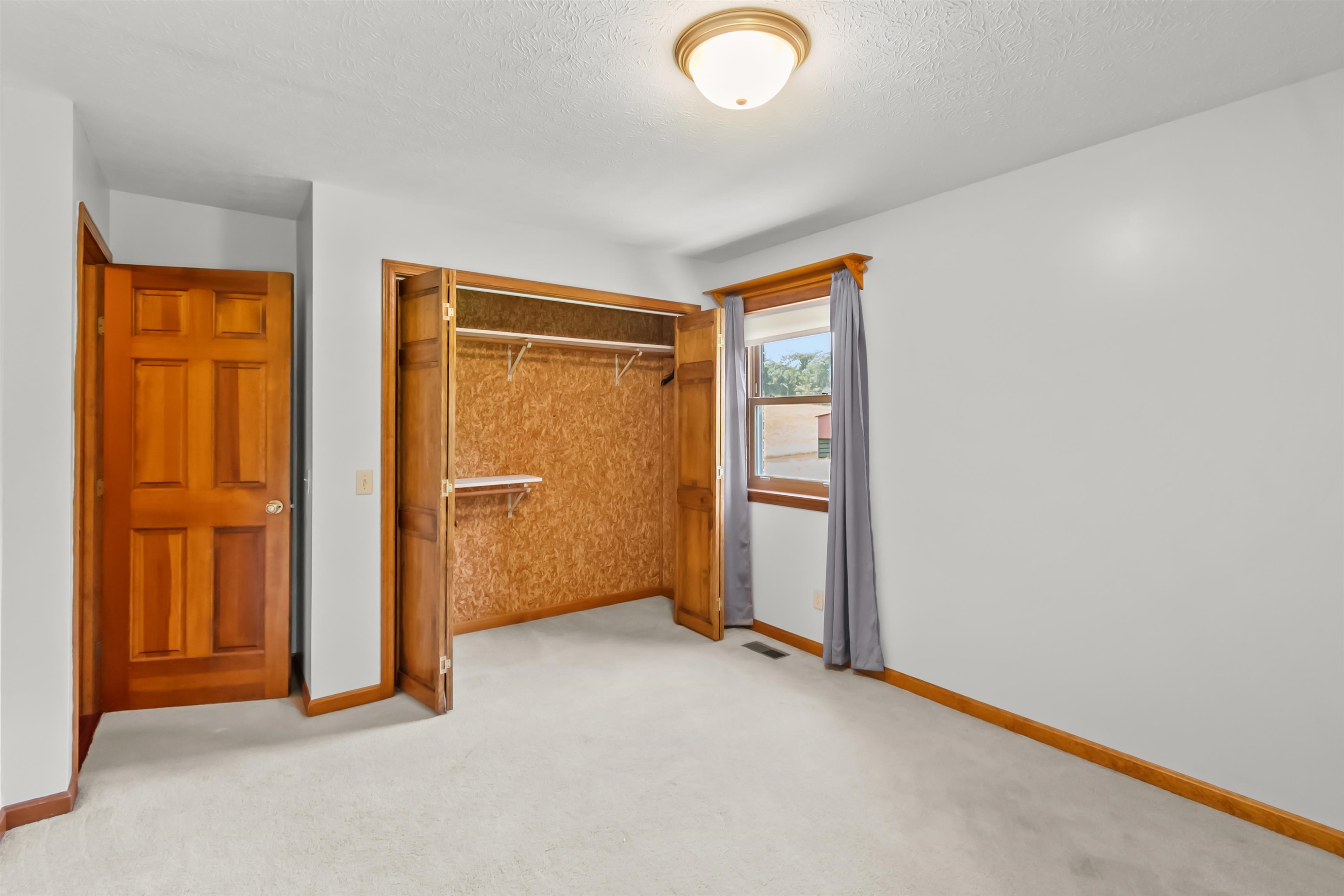 2616 KY 1389, Hawesville, Kentucky 42348, 3 Bedrooms Bedrooms, ,4 BathroomsBathrooms,Single Family Residence,For Sale,KY 1389,92401