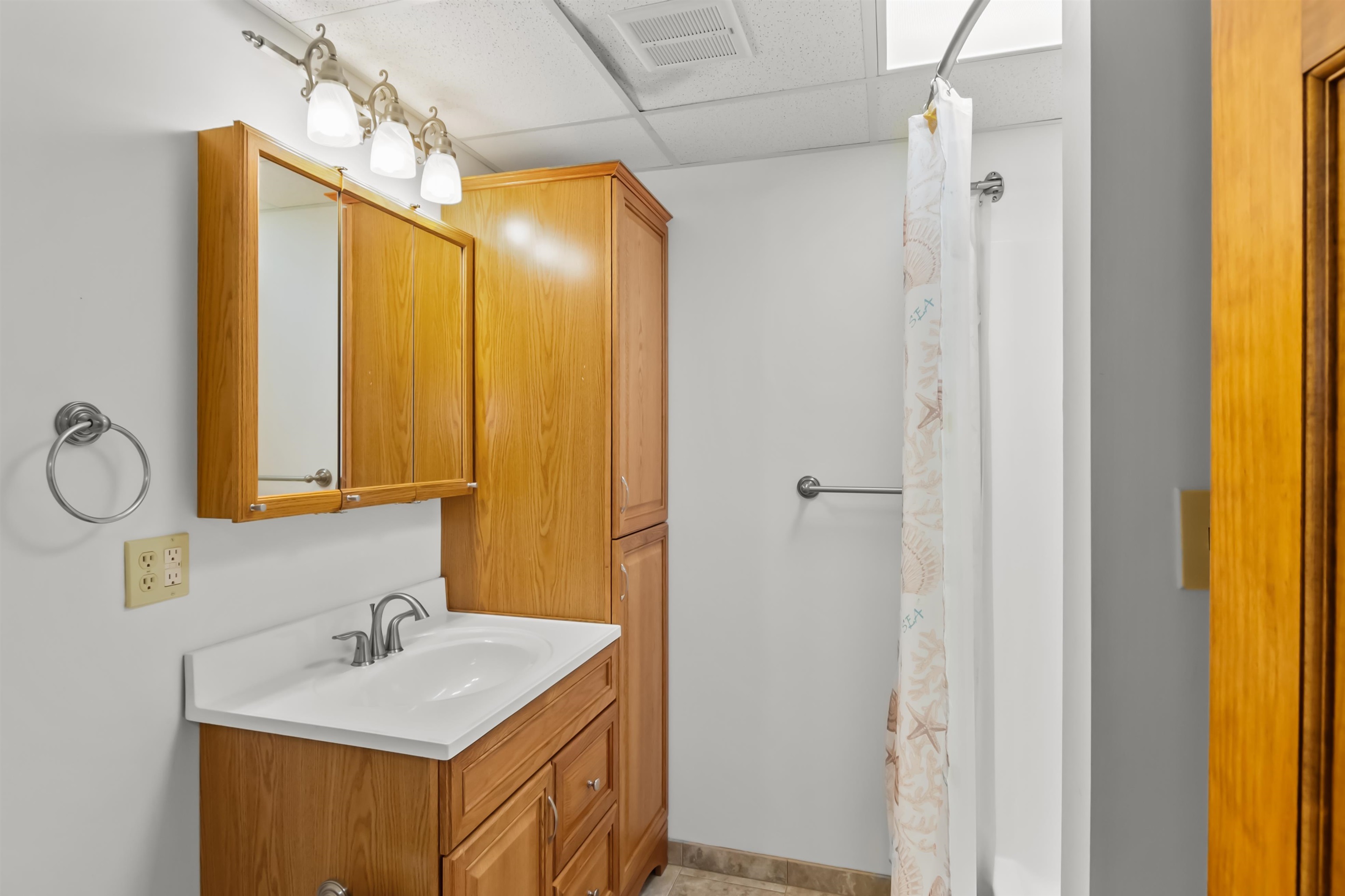 2616 KY 1389, Hawesville, Kentucky 42348, 3 Bedrooms Bedrooms, ,4 BathroomsBathrooms,Single Family Residence,For Sale,KY 1389,92401