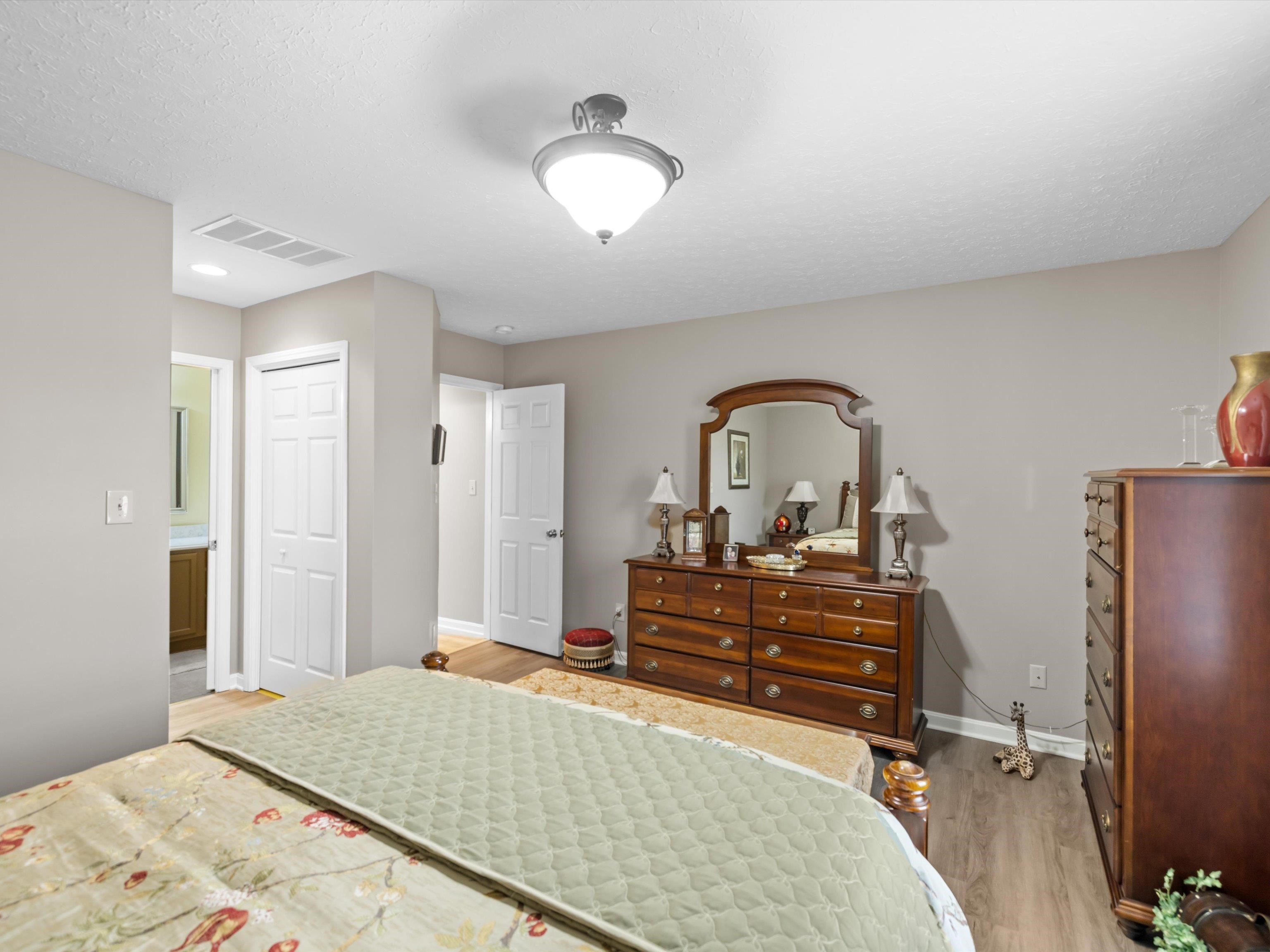 2814 Middleground Drive, Owensboro, Kentucky 42301, 3 Bedrooms Bedrooms, ,2 BathroomsBathrooms,Townhouse,For Sale,Middleground Drive,92461