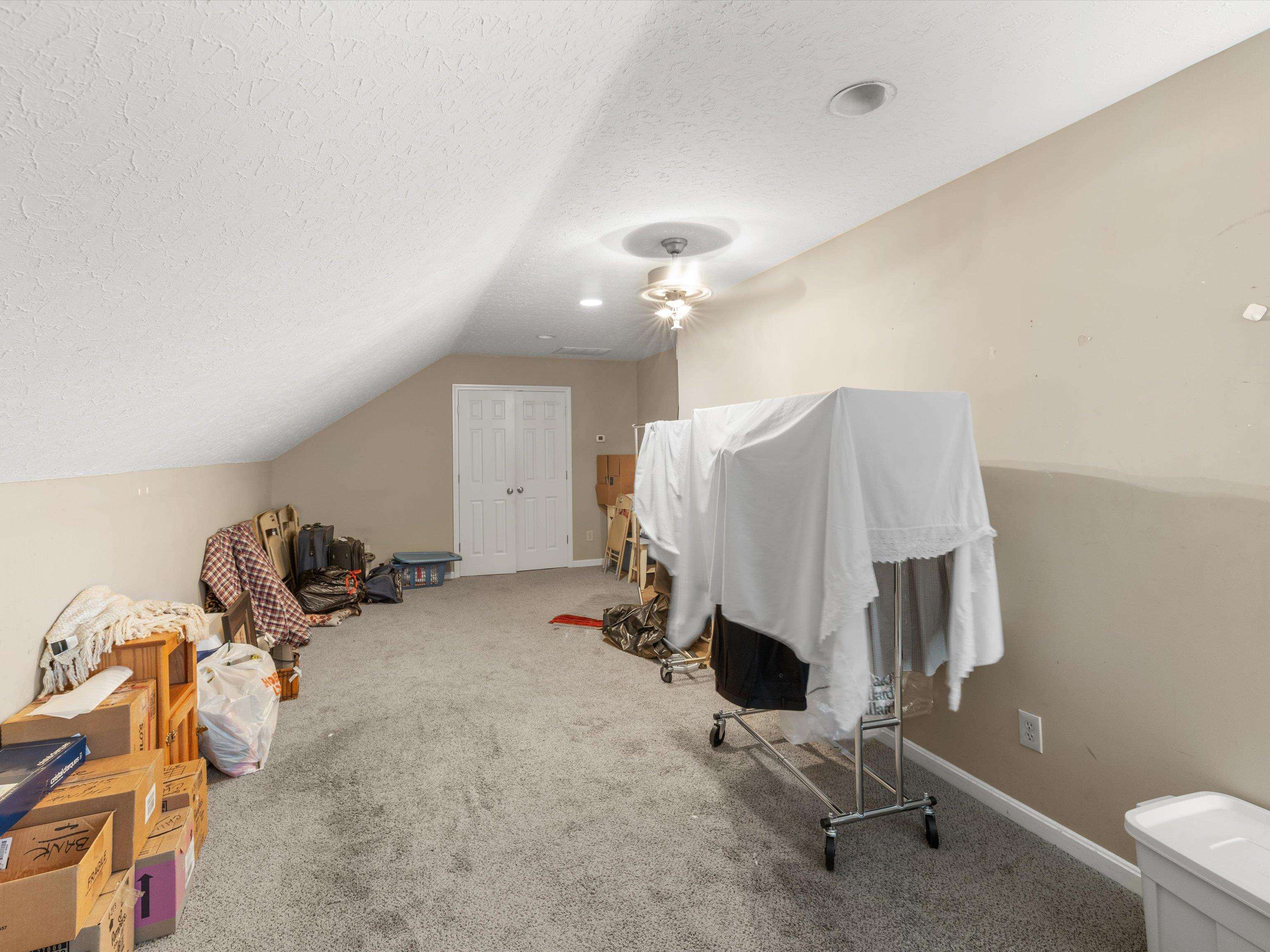 2814 Middleground Drive, Owensboro, Kentucky 42301, 3 Bedrooms Bedrooms, ,2 BathroomsBathrooms,Townhouse,For Sale,Middleground Drive,92461