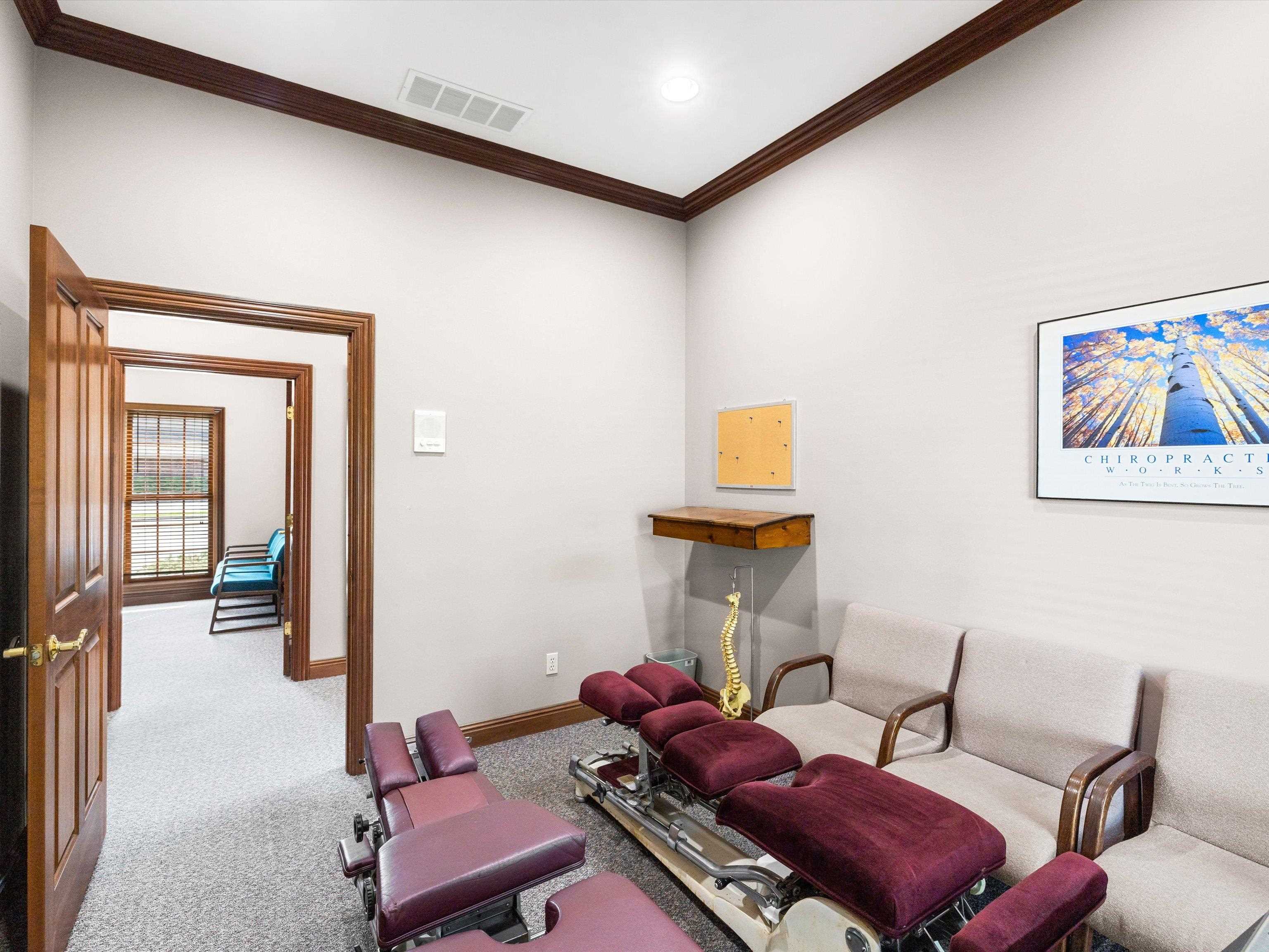 2856 Farrell Crescent, Owensboro, Kentucky 42301, ,Office,For Sale,Farrell Crescent,92471