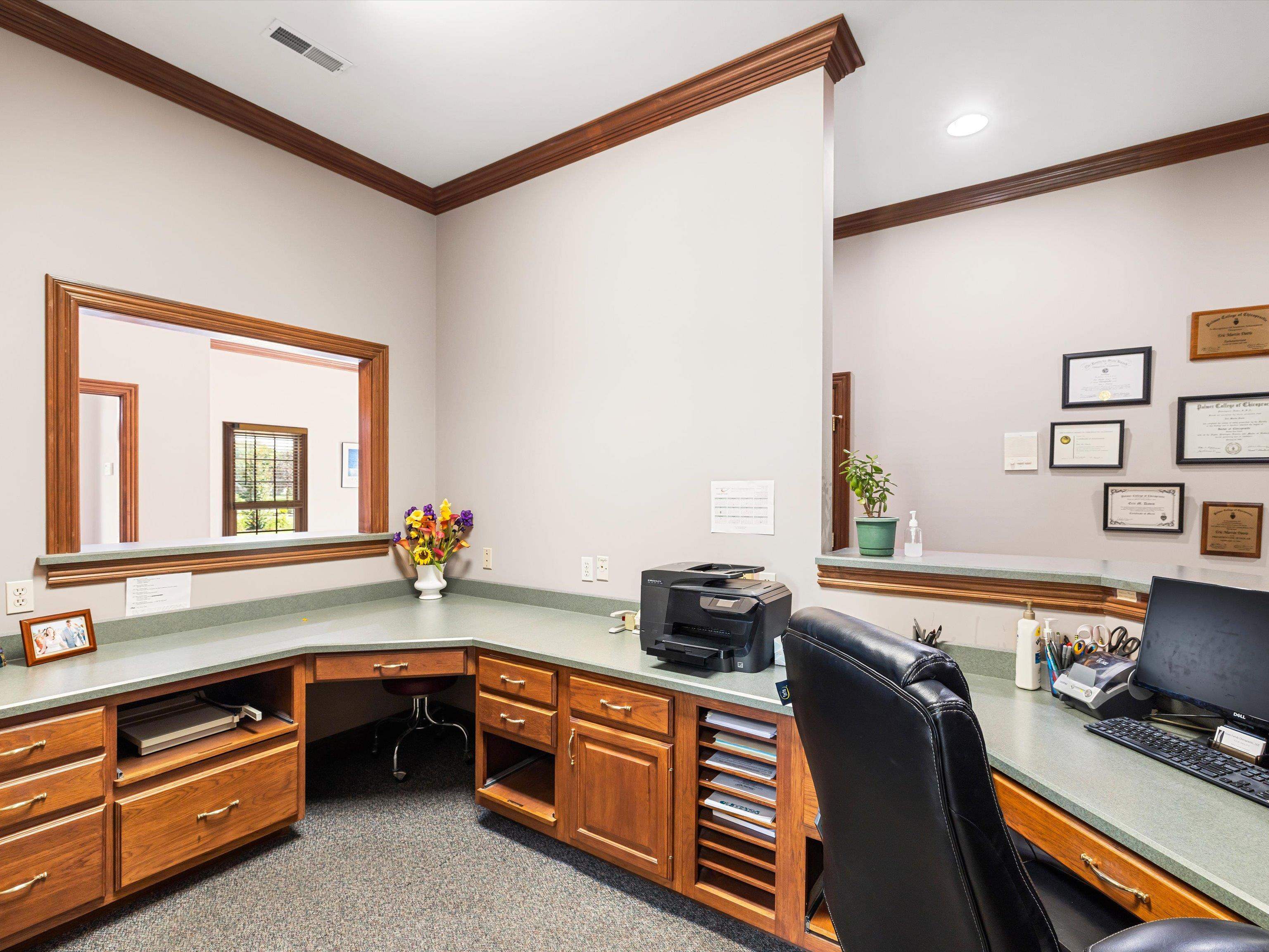 2856 Farrell Crescent, Owensboro, Kentucky 42301, ,Office,For Sale,Farrell Crescent,92471