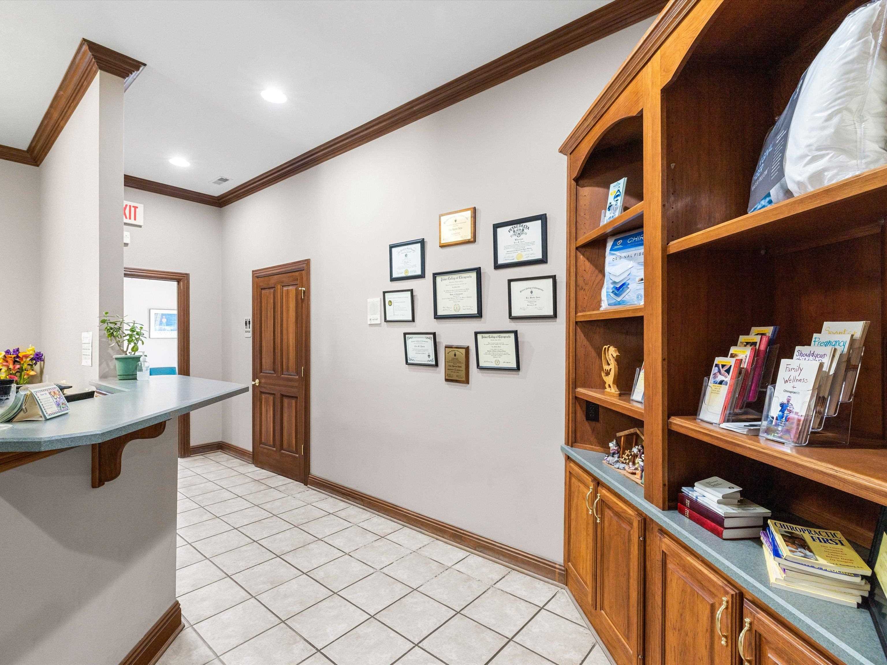 2856 Farrell Crescent, Owensboro, Kentucky 42301, ,Office,For Sale,Farrell Crescent,92471