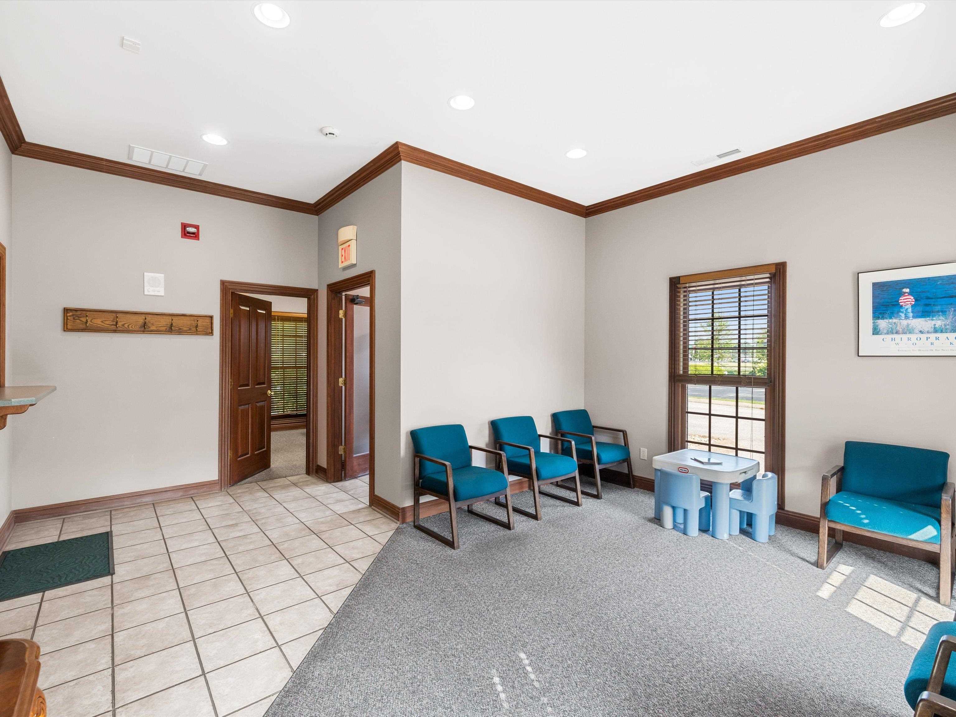 2856 Farrell Crescent, Owensboro, Kentucky 42301, ,Office,For Sale,Farrell Crescent,92471