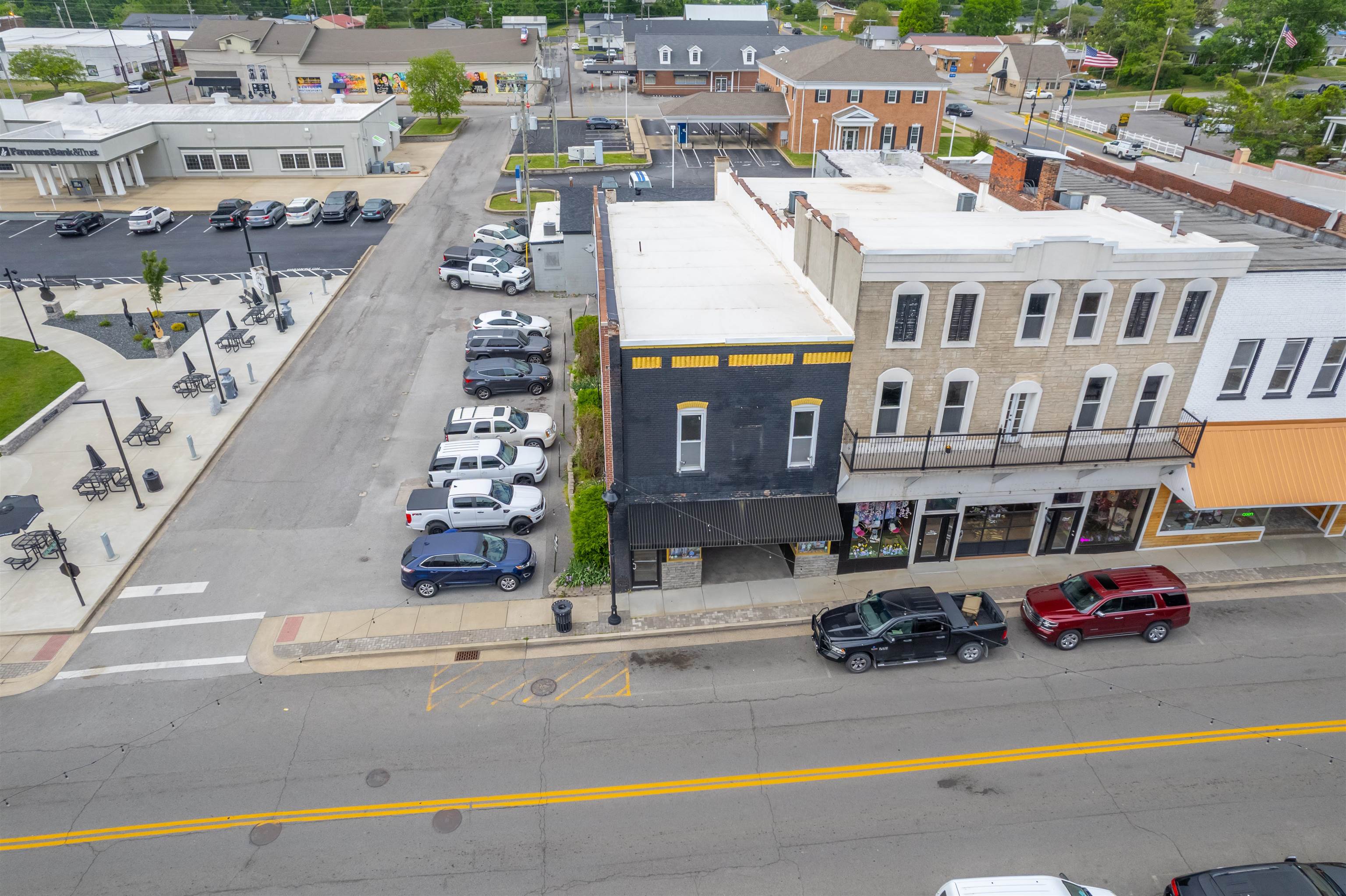 121 Broad St, Central City, Kentucky 42330, ,Business,For Sale,Broad St,92617