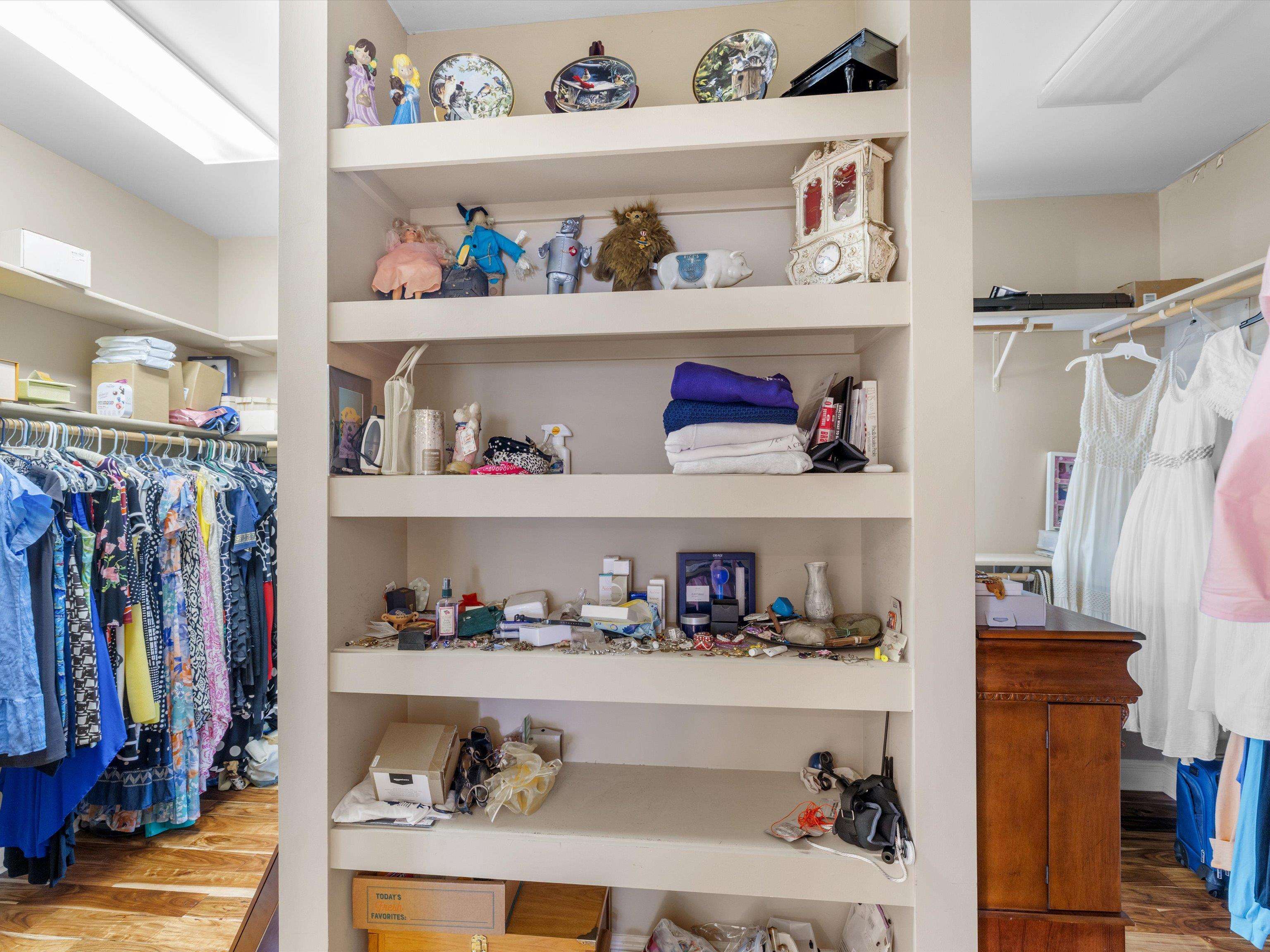 4508 Lake Forest Drive, Owensboro, Kentucky 42303, 4 Bedrooms Bedrooms, ,3 BathroomsBathrooms,Single Family Residence,For Sale,Lake Forest Drive,92669