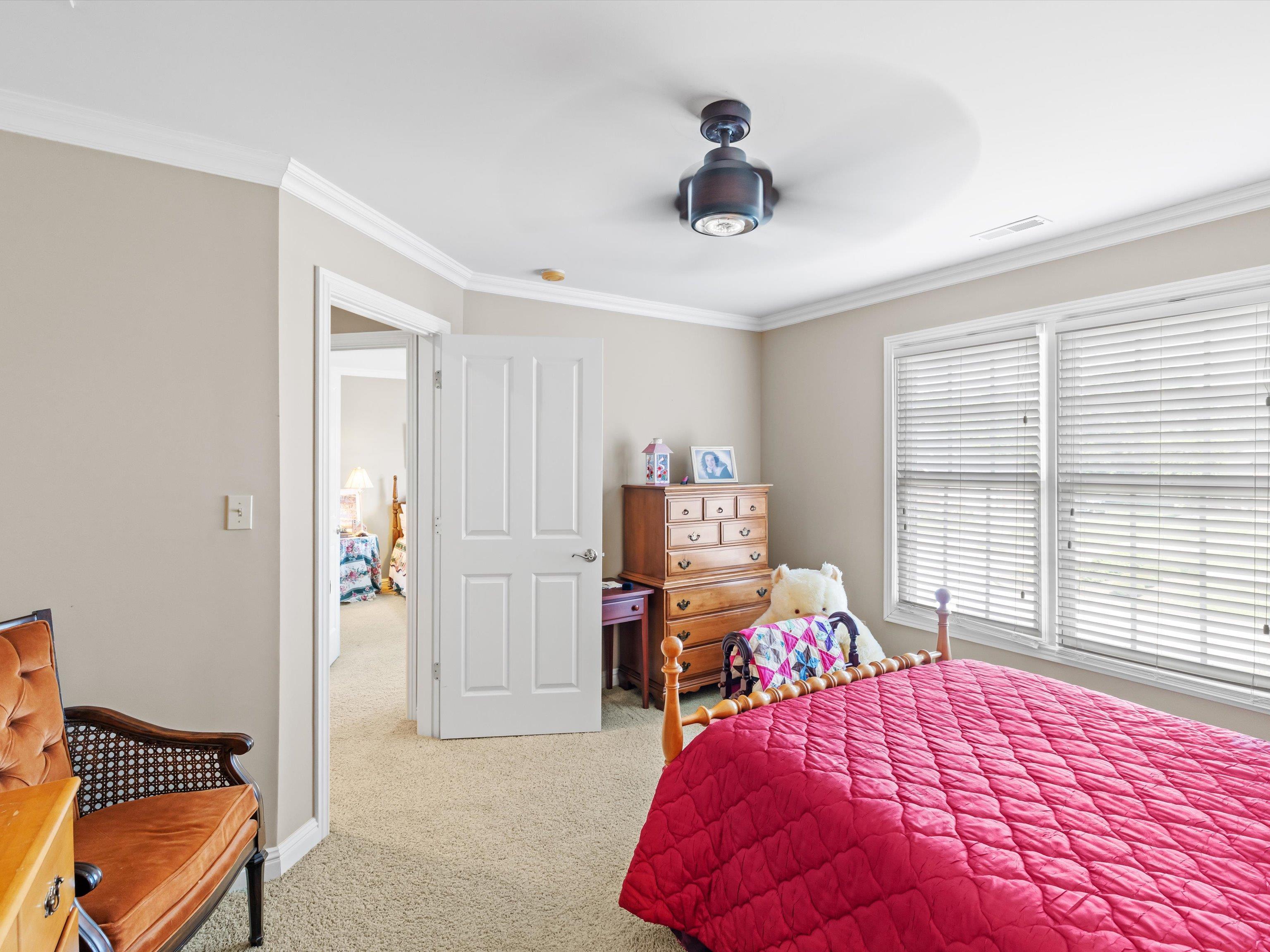 4508 Lake Forest Drive, Owensboro, Kentucky 42303, 4 Bedrooms Bedrooms, ,3 BathroomsBathrooms,Single Family Residence,For Sale,Lake Forest Drive,92669