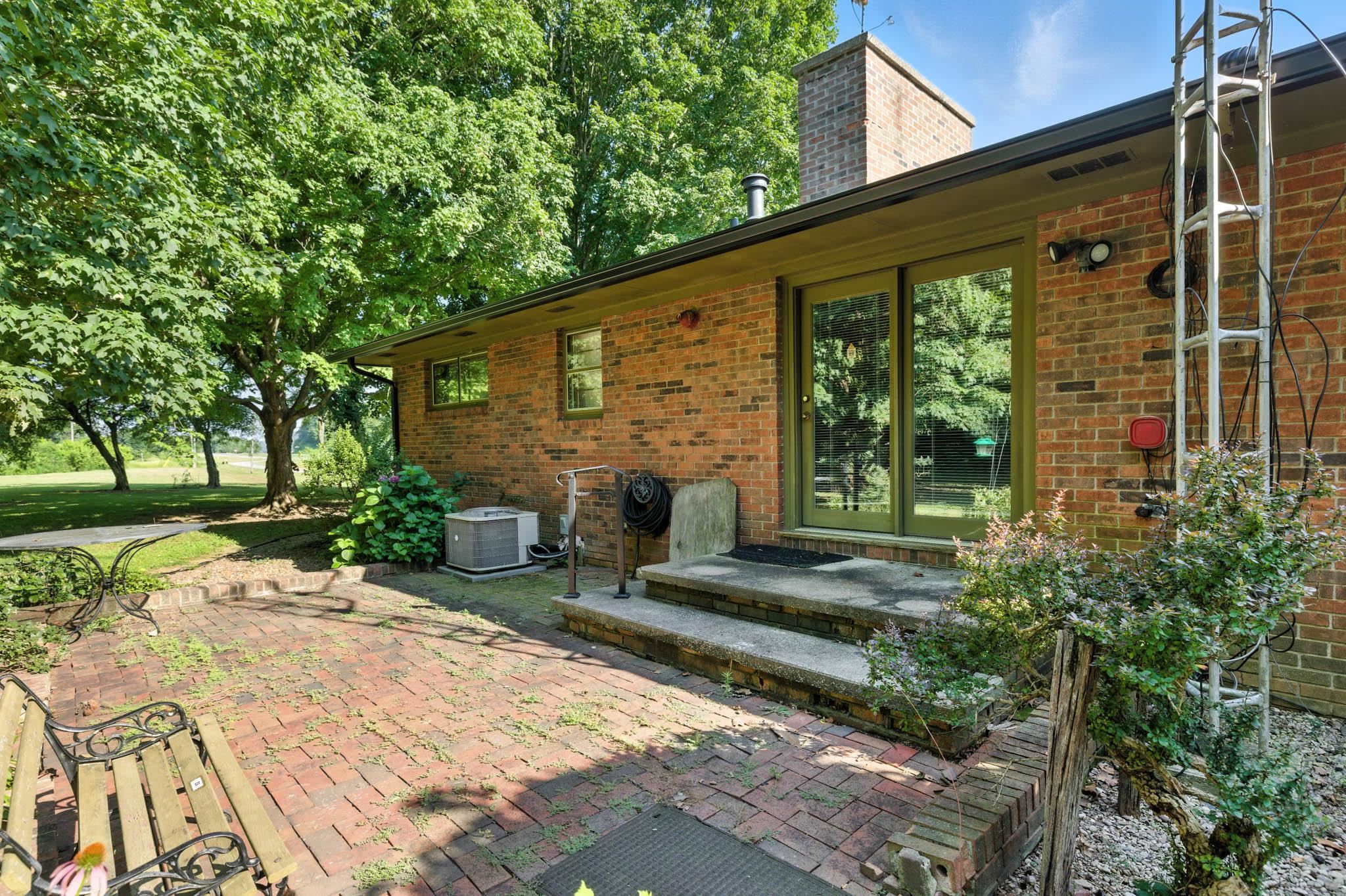 2652 HWY 60, Hawesville, Kentucky 42348, 3 Bedrooms Bedrooms, ,2 BathroomsBathrooms,Single Family Residence,For Sale,HWY 60,92696