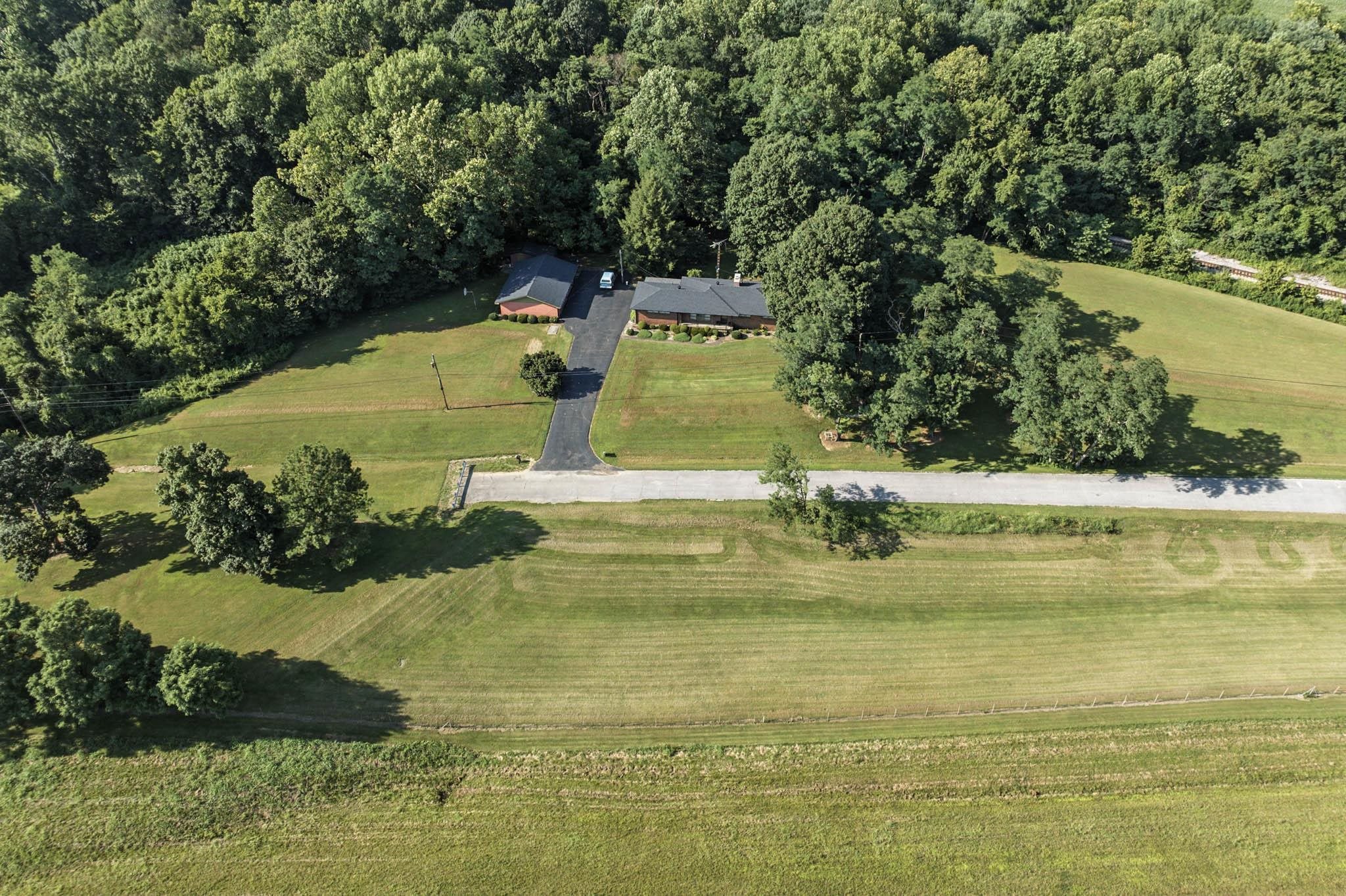 2652 HWY 60, Hawesville, Kentucky 42348, 3 Bedrooms Bedrooms, ,2 BathroomsBathrooms,Single Family Residence,For Sale,HWY 60,92696