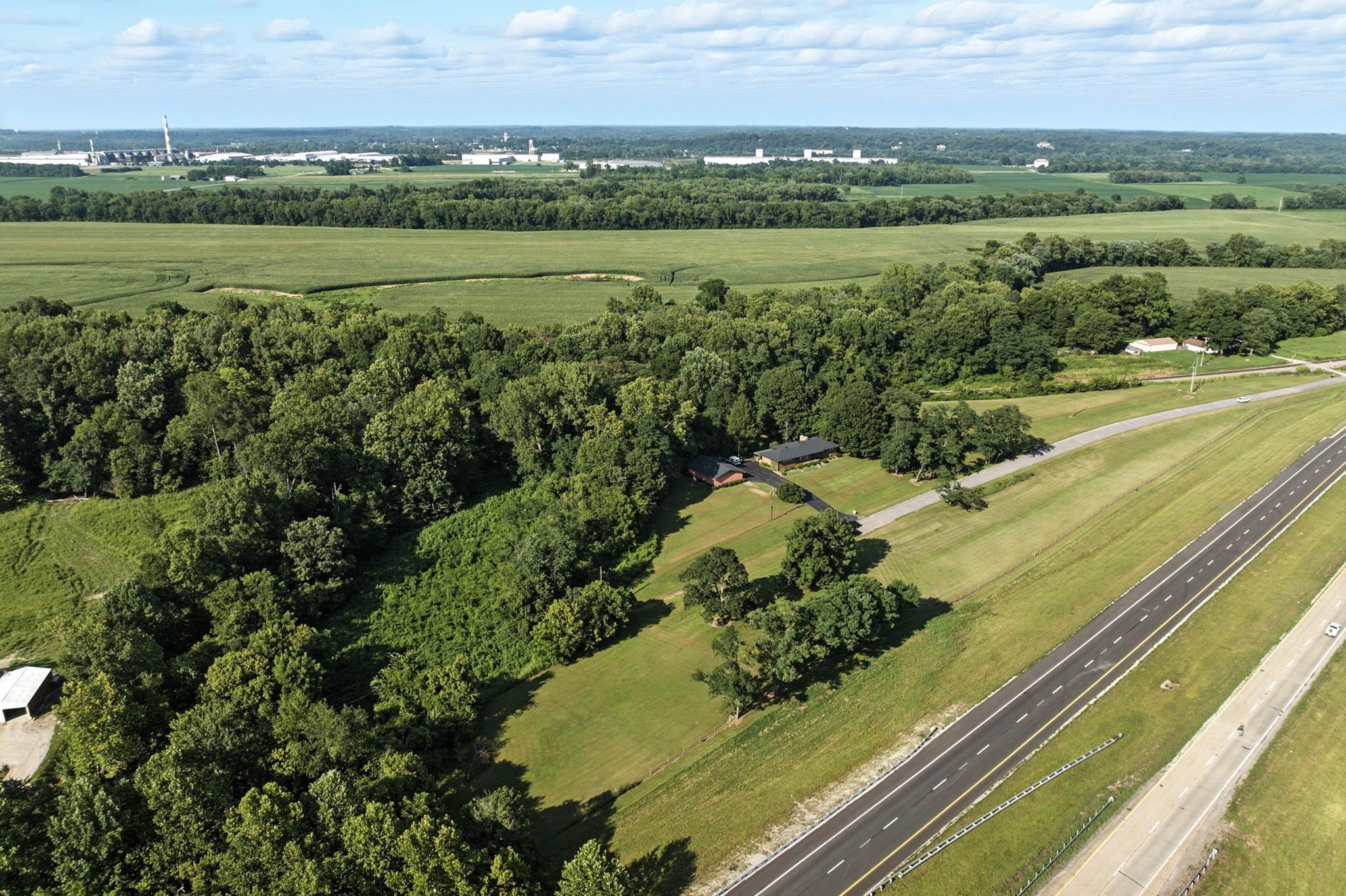 2652 HWY 60, Hawesville, Kentucky 42348, 3 Bedrooms Bedrooms, ,2 BathroomsBathrooms,Single Family Residence,For Sale,HWY 60,92696