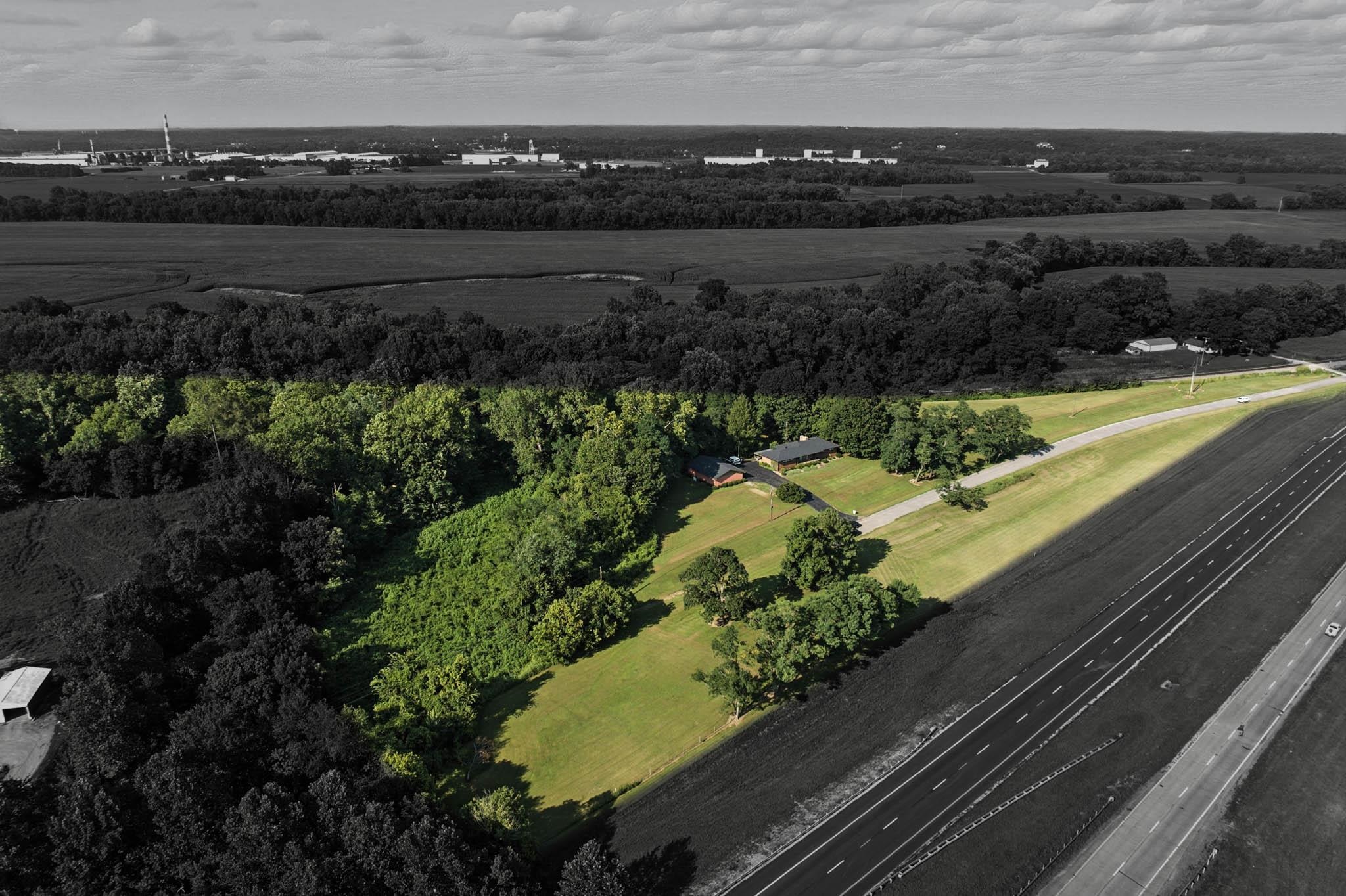 2652 HWY 60, Hawesville, Kentucky 42348, 3 Bedrooms Bedrooms, ,2 BathroomsBathrooms,Single Family Residence,For Sale,HWY 60,92696