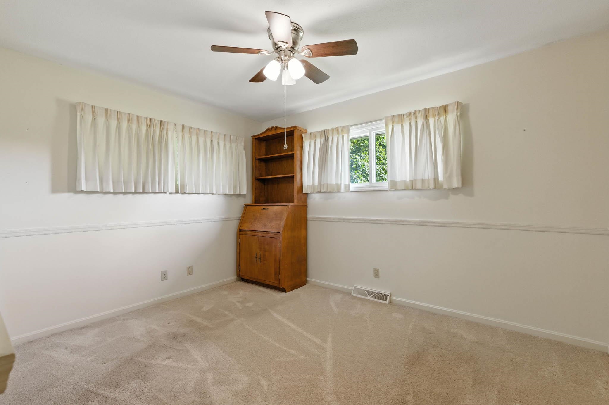 2652 HWY 60, Hawesville, Kentucky 42348, 3 Bedrooms Bedrooms, ,2 BathroomsBathrooms,Single Family Residence,For Sale,HWY 60,92696