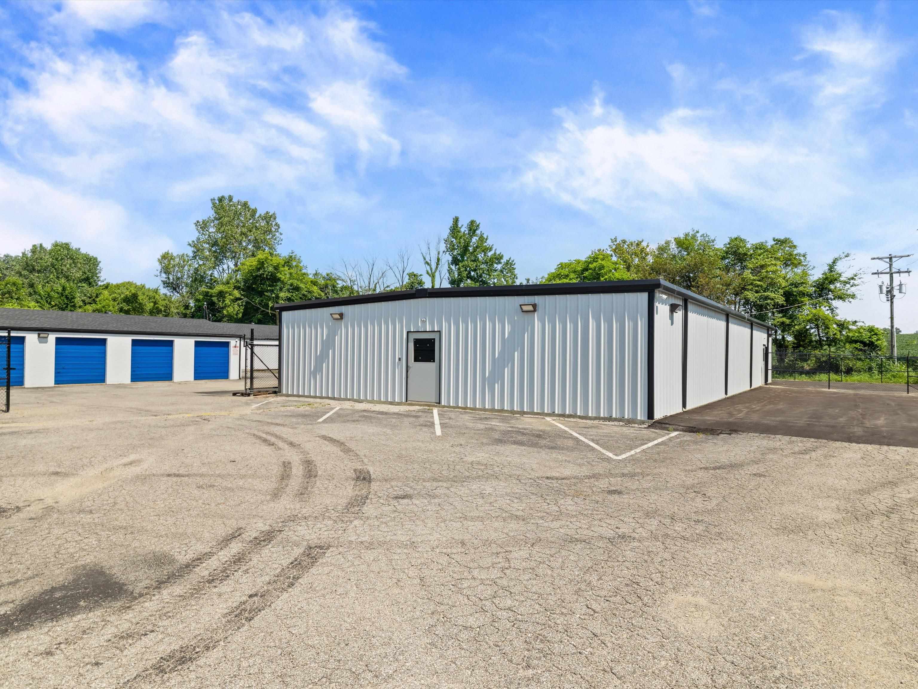 3149 Commonwealth Court, Owensboro, Kentucky 42303, ,Business,For Sale,Commonwealth Court,92701