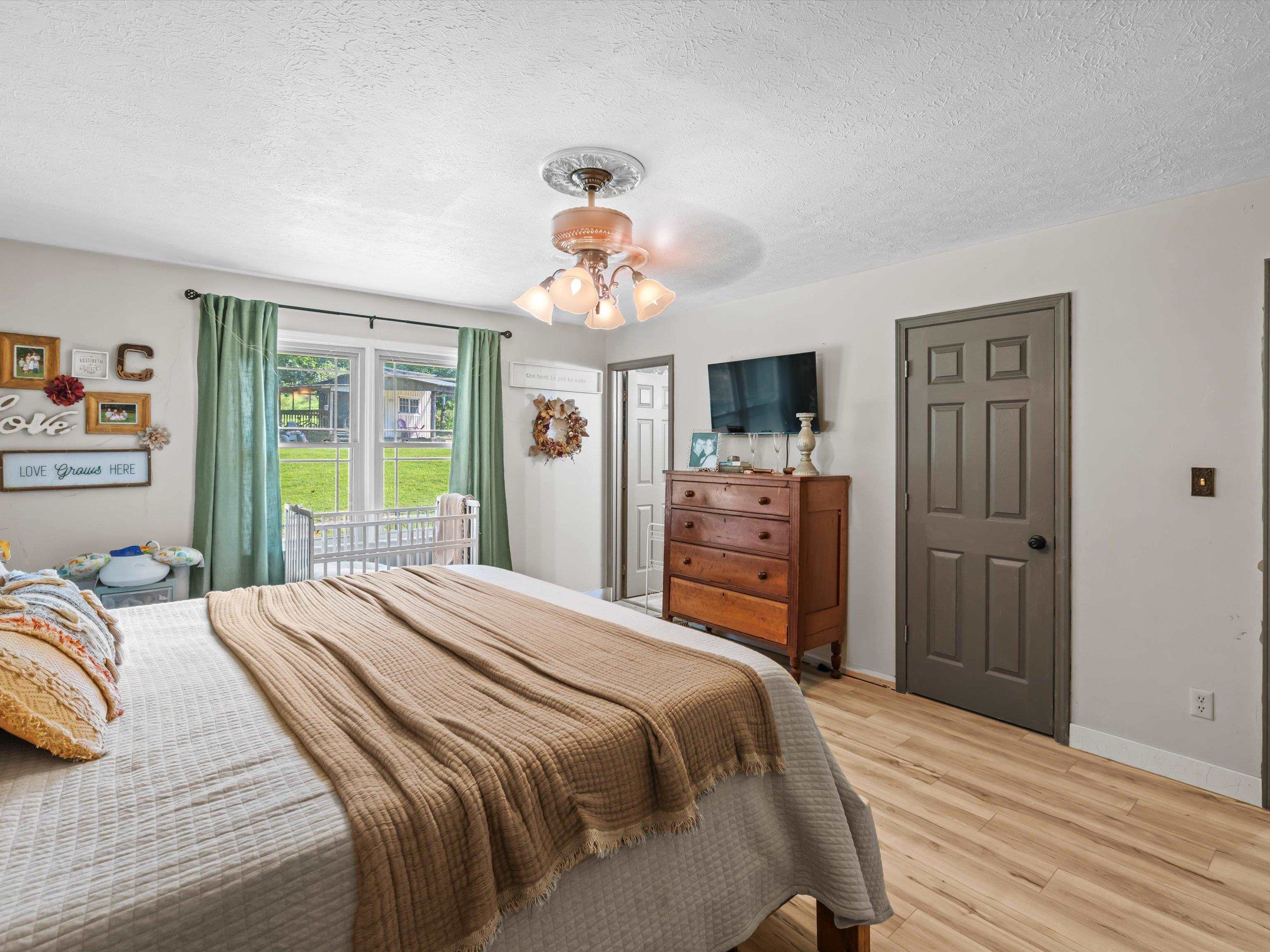 2050 Virgil Brown Rd, Hawesville, Kentucky 42348, 3 Bedrooms Bedrooms, ,2 BathroomsBathrooms,Single Family Residence,For Sale,Virgil Brown Rd,92707