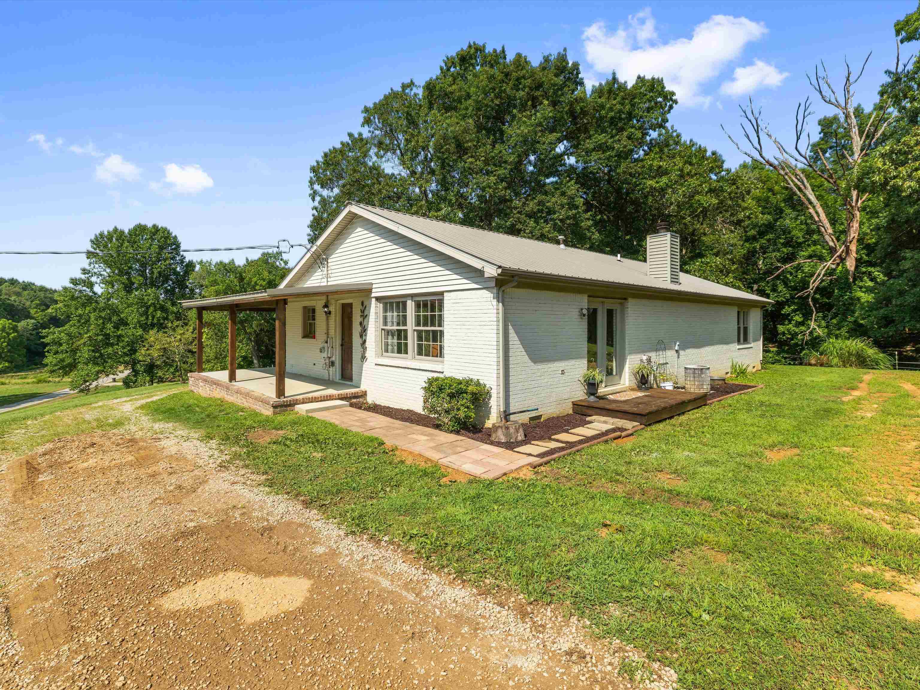 2050 Virgil Brown Rd, Hawesville, Kentucky 42348, 3 Bedrooms Bedrooms, ,2 BathroomsBathrooms,Single Family Residence,For Sale,Virgil Brown Rd,92707