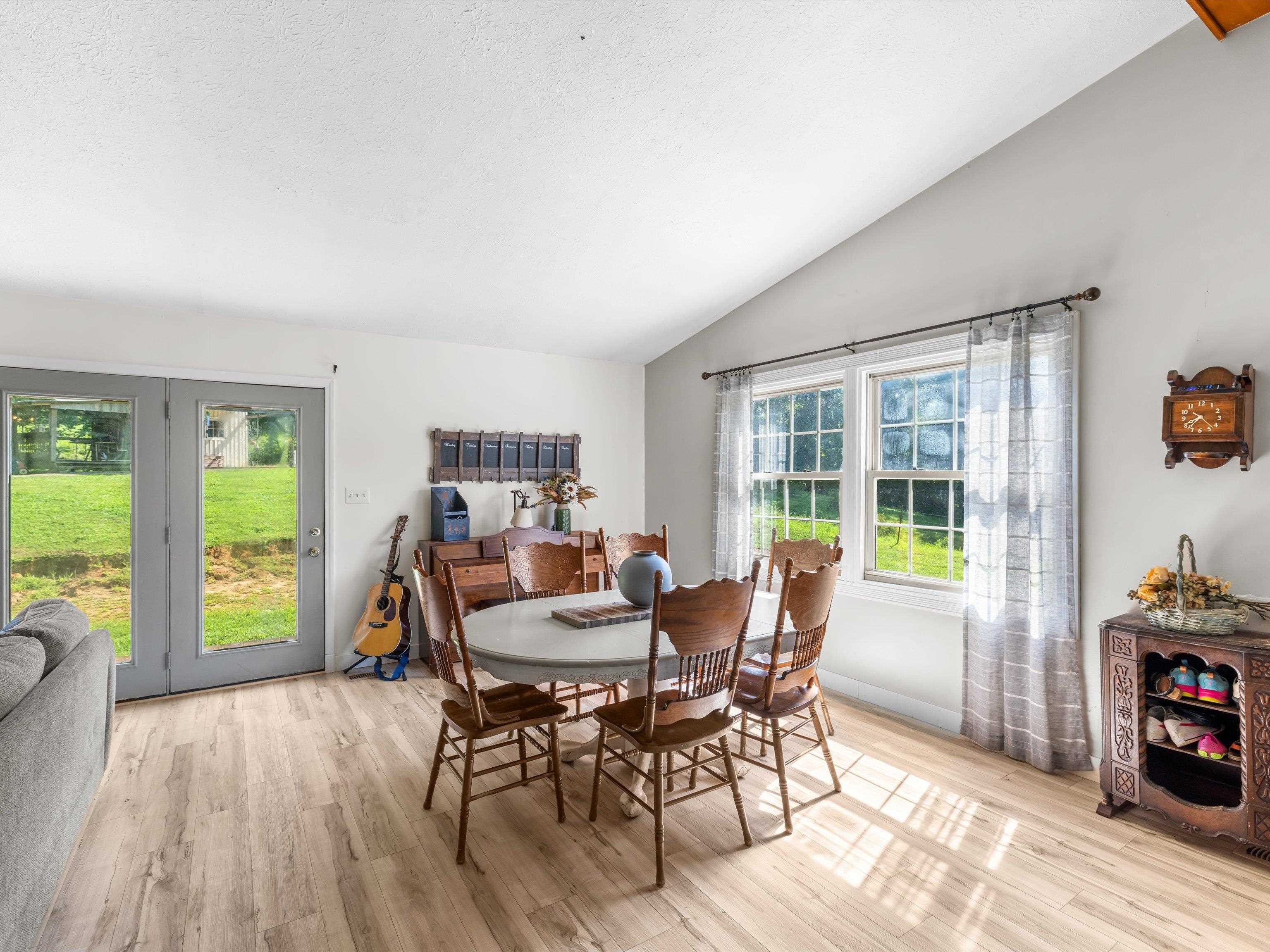 2050 Virgil Brown Rd, Hawesville, Kentucky 42348, 3 Bedrooms Bedrooms, ,2 BathroomsBathrooms,Single Family Residence,For Sale,Virgil Brown Rd,92707