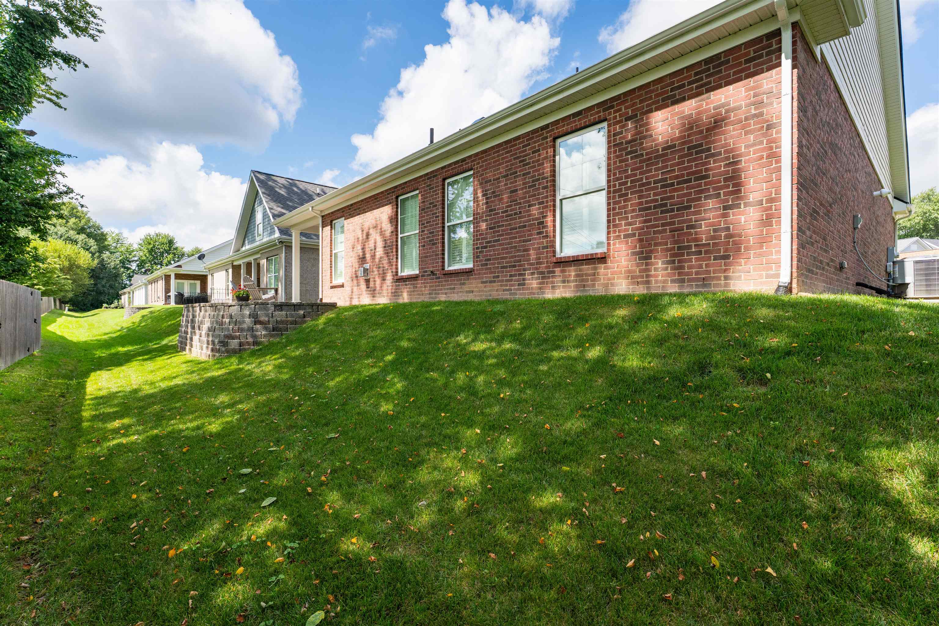 1787 Celebration Circle, Owensboro, Kentucky 42303, 3 Bedrooms Bedrooms, ,2 BathroomsBathrooms,Single Family Residence,For Sale,Celebration Circle,92713