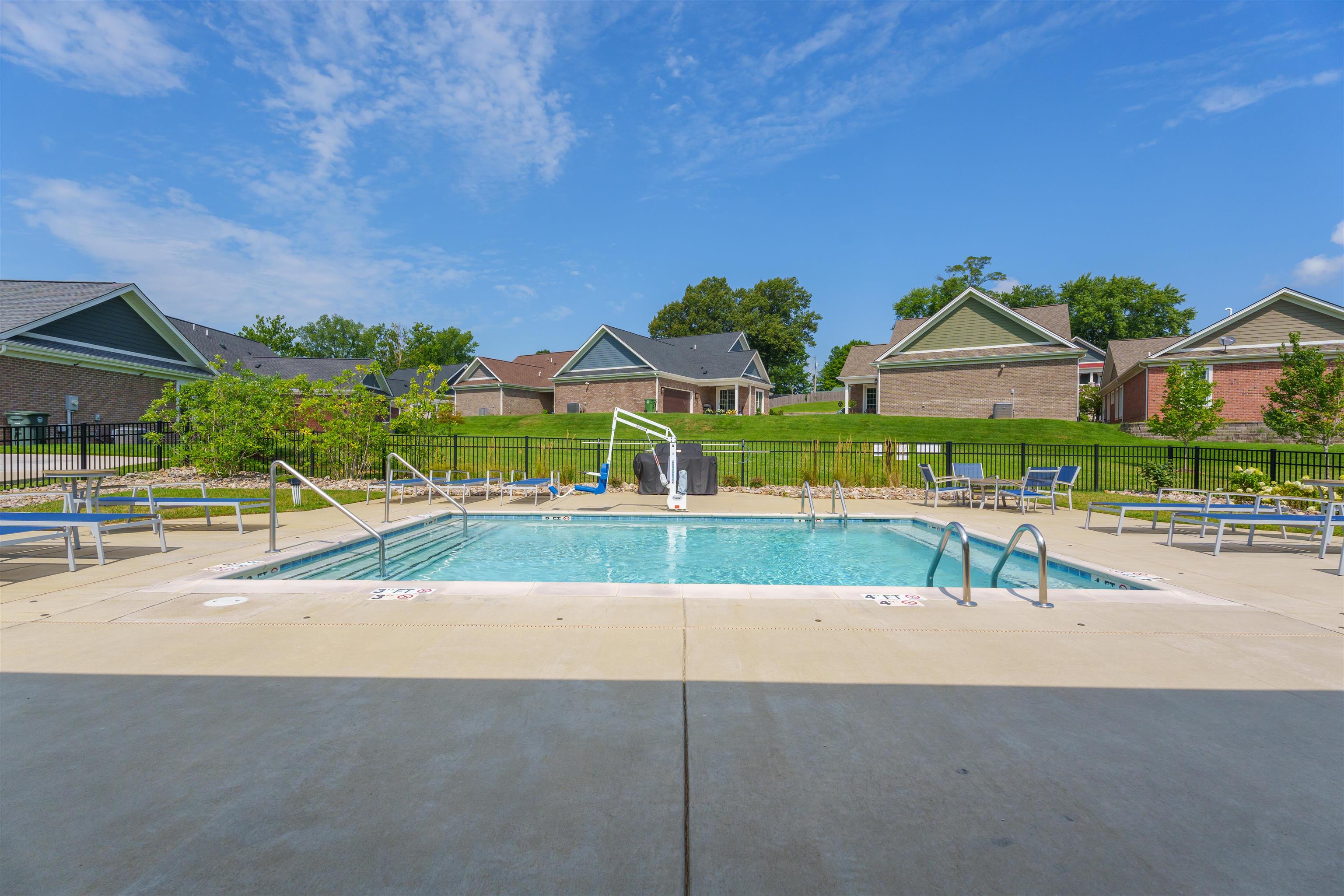 1787 Celebration Circle, Owensboro, Kentucky 42303, 3 Bedrooms Bedrooms, ,2 BathroomsBathrooms,Single Family Residence,For Sale,Celebration Circle,92713