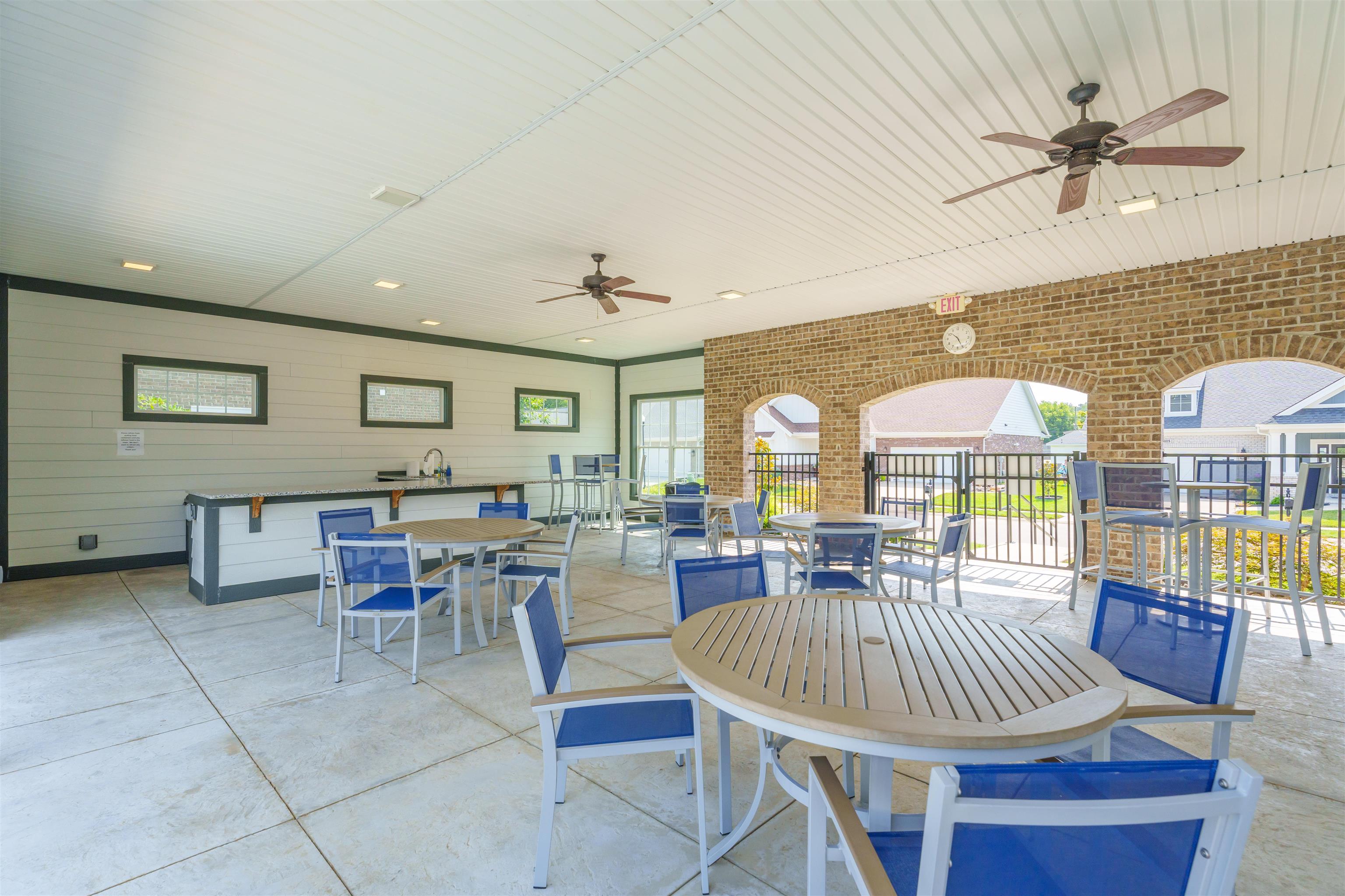 1787 Celebration Circle, Owensboro, Kentucky 42303, 3 Bedrooms Bedrooms, ,2 BathroomsBathrooms,Single Family Residence,For Sale,Celebration Circle,92713