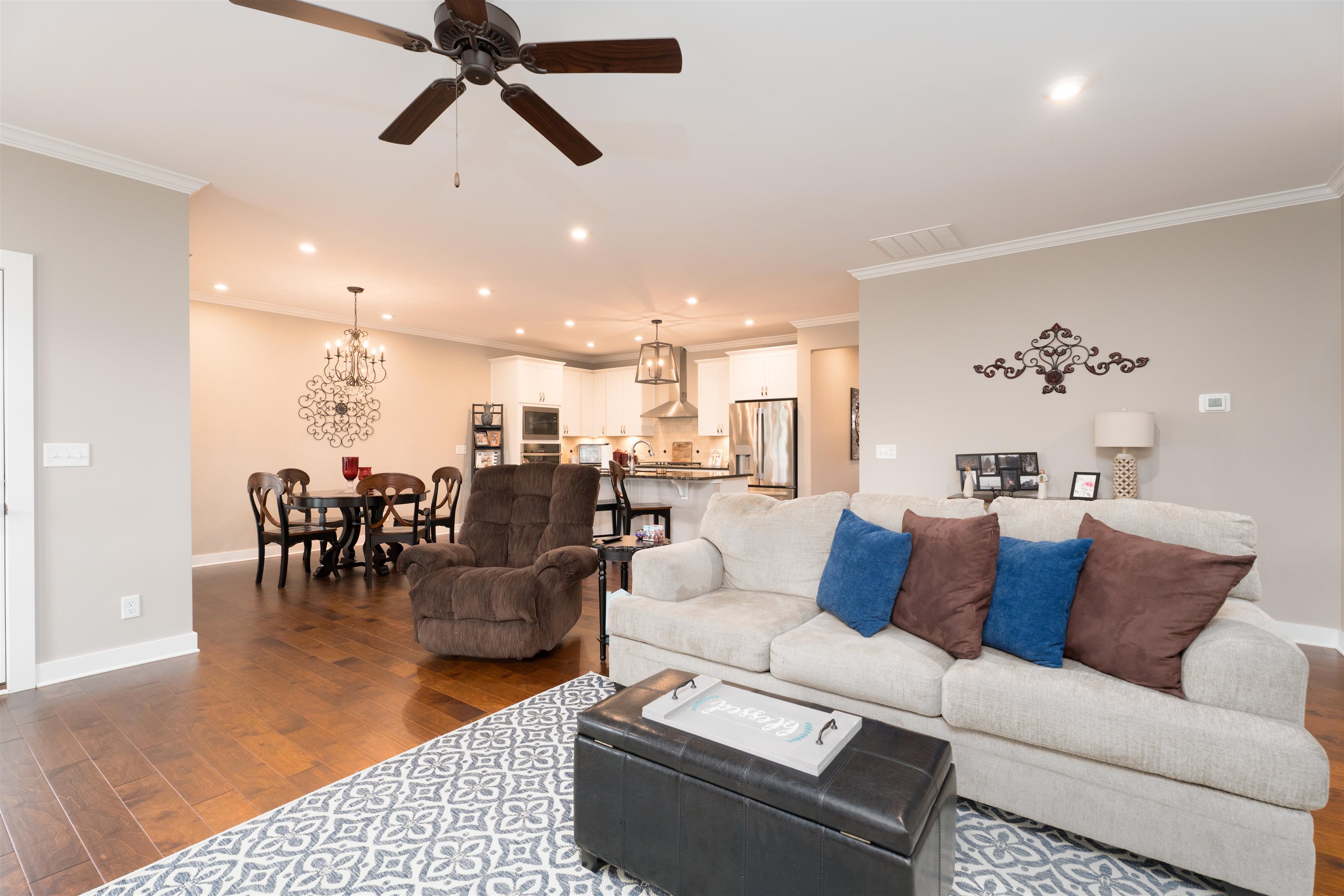 1787 Celebration Circle, Owensboro, Kentucky 42303, 3 Bedrooms Bedrooms, ,2 BathroomsBathrooms,Single Family Residence,For Sale,Celebration Circle,92713