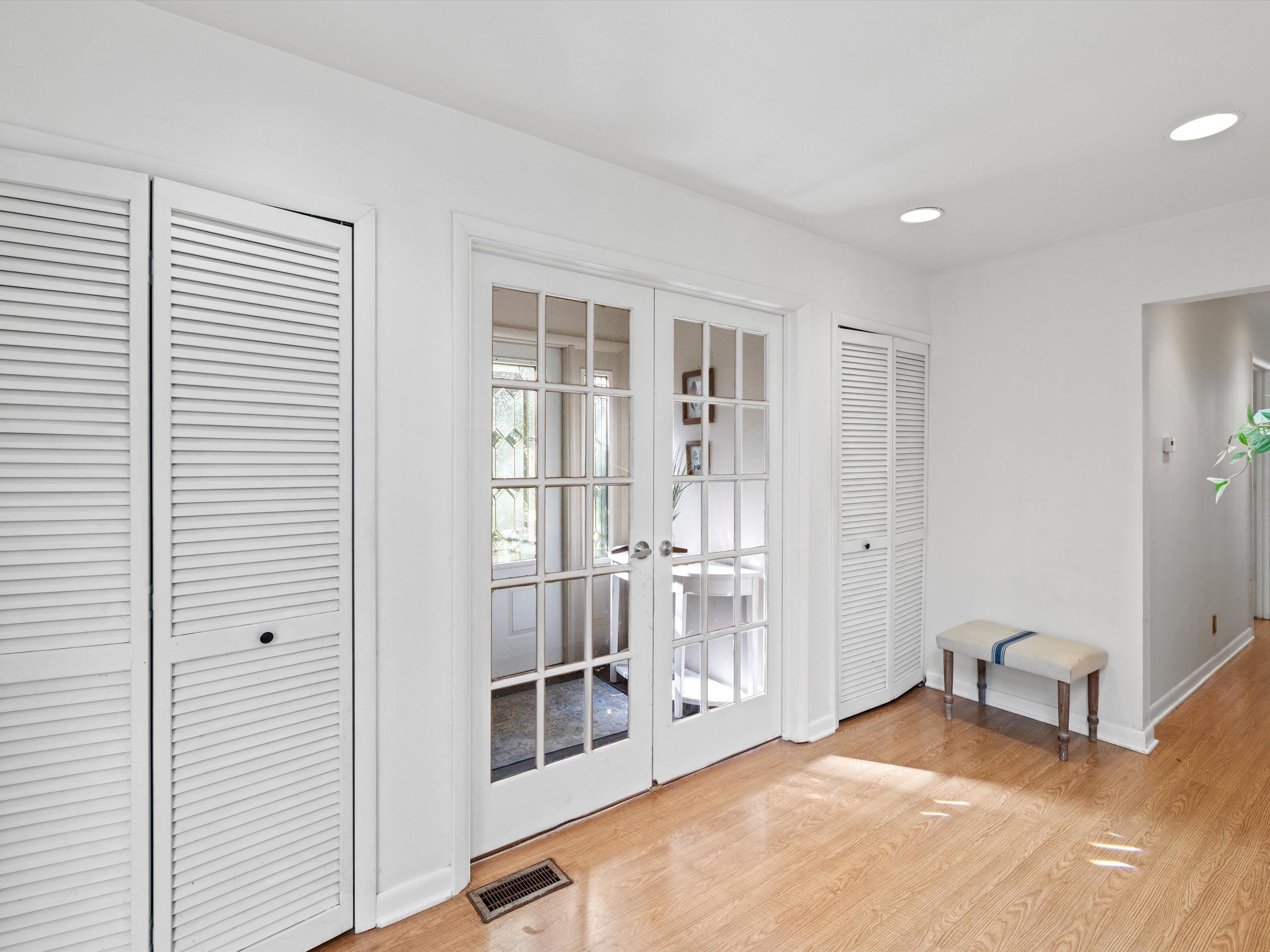 216 Fern Hill Drive, Owensboro, Kentucky 42301, 3 Bedrooms Bedrooms, ,2 BathroomsBathrooms,Ranch,For Sale,Fern Hill Drive,92738