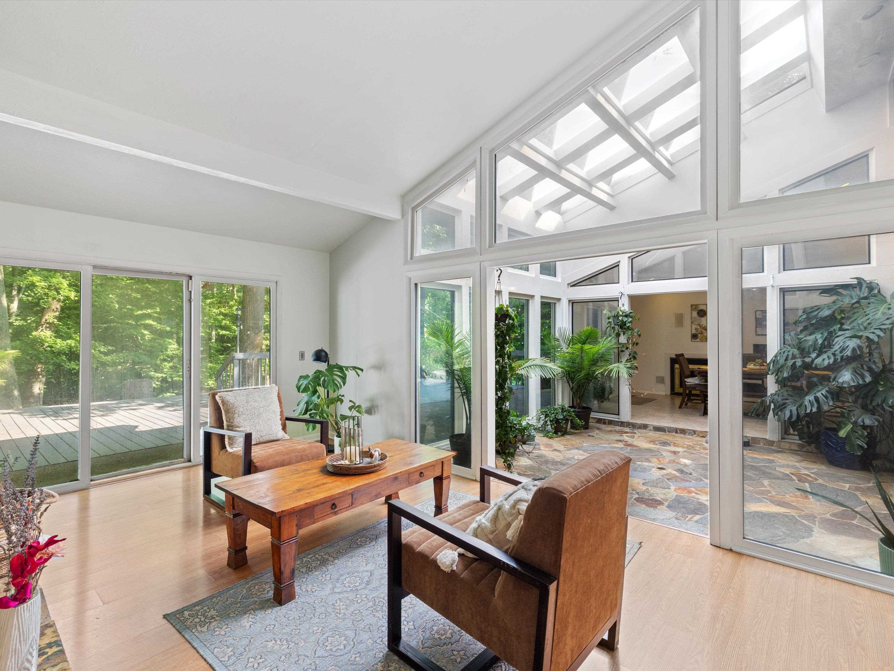 216 Fern Hill Drive, Owensboro, Kentucky 42301, 3 Bedrooms Bedrooms, ,2 BathroomsBathrooms,Ranch,For Sale,Fern Hill Drive,92738