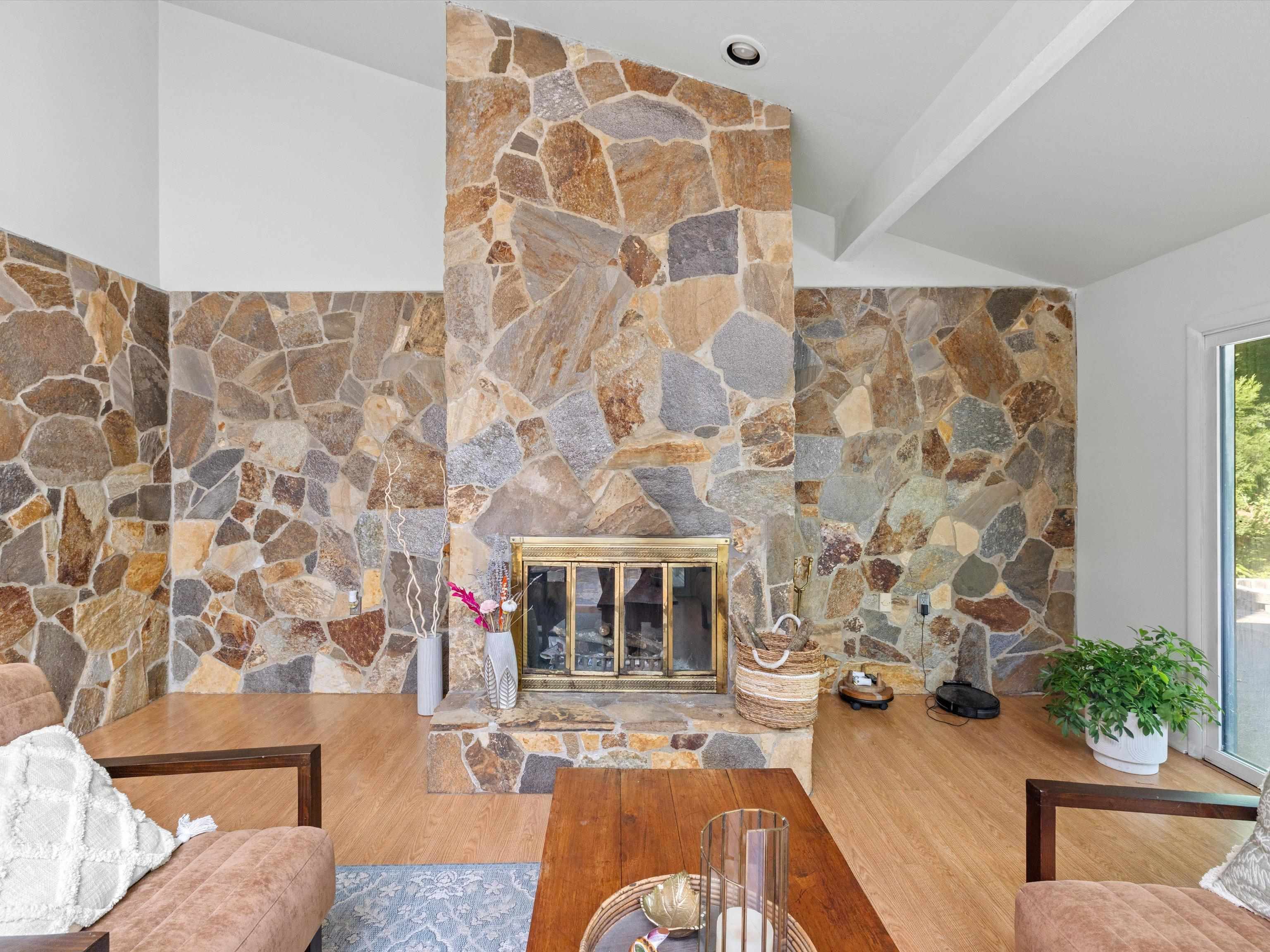 216 Fern Hill Drive, Owensboro, Kentucky 42301, 3 Bedrooms Bedrooms, ,2 BathroomsBathrooms,Ranch,For Sale,Fern Hill Drive,92738