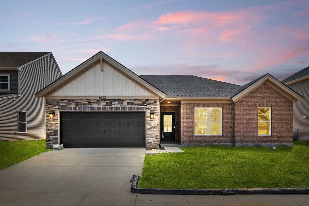 6305 Jessica Ln, Owensboro, Kentucky 42303, 3 Bedrooms Bedrooms, ,2 BathroomsBathrooms,Single Family Residence,For Sale,Jessica Ln,92749