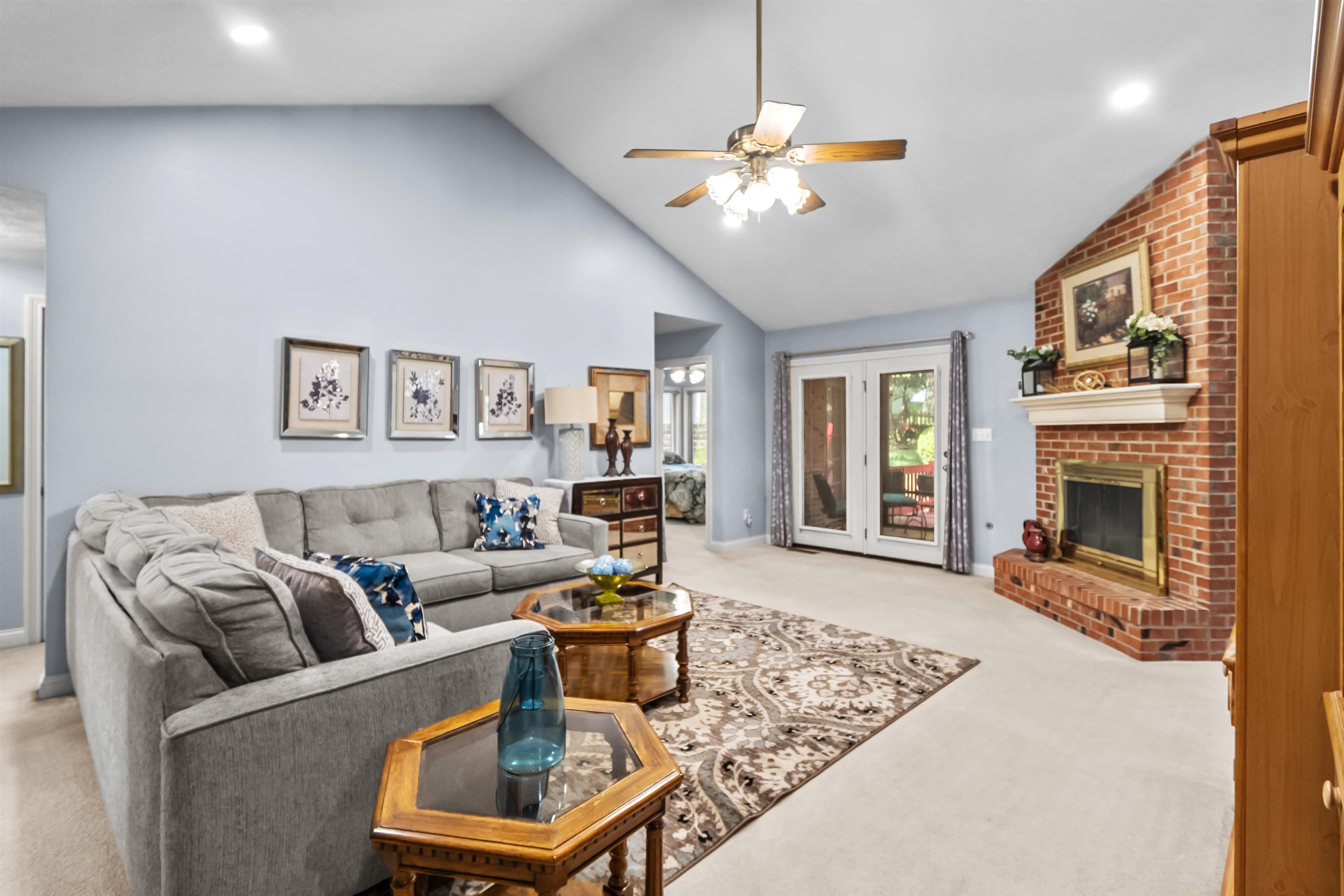 4446 Stonegate Drive, Owensboro, Kentucky 42303, 4 Bedrooms Bedrooms, ,2 BathroomsBathrooms,Single Family Residence,For Sale,Stonegate Drive,92764