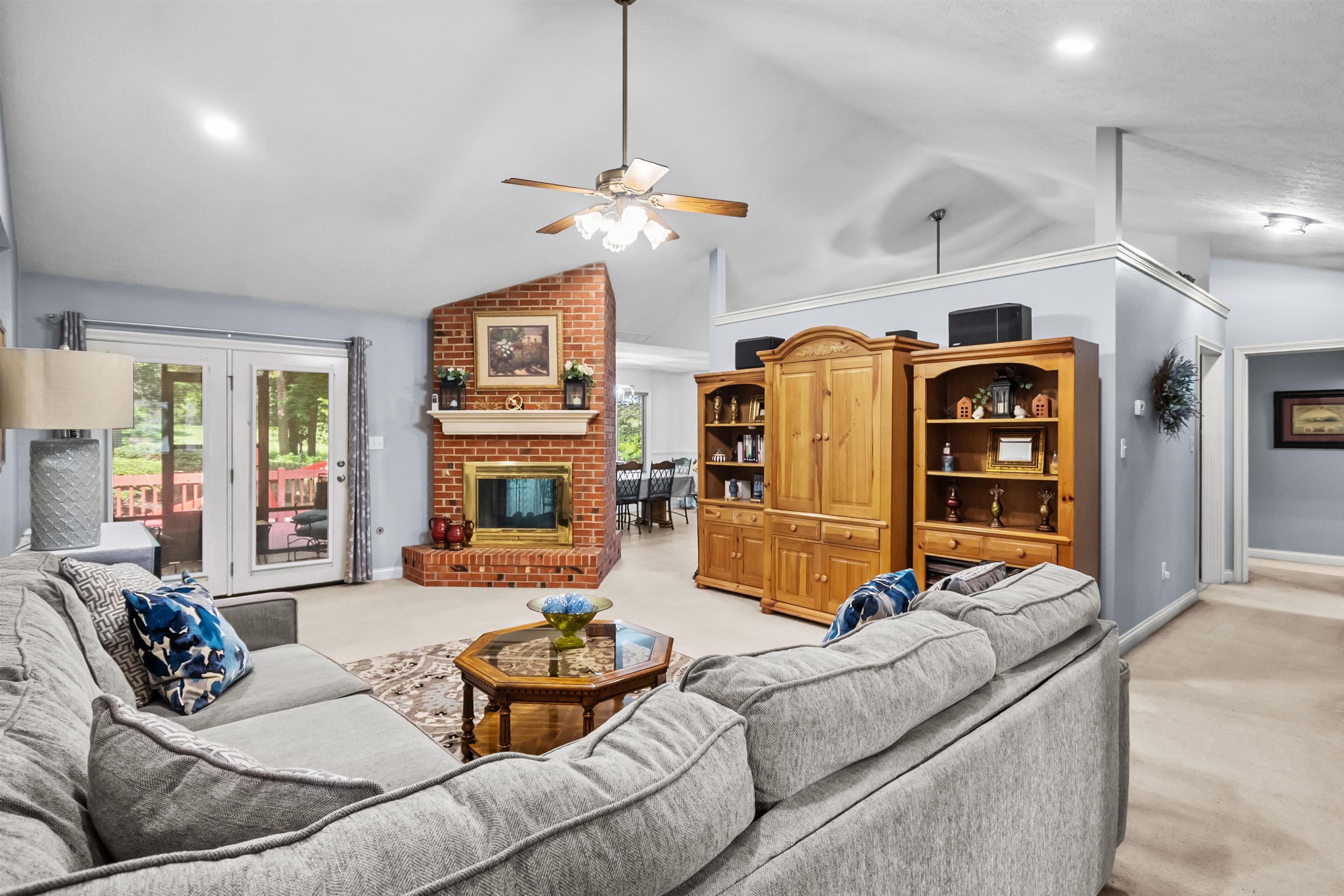 4446 Stonegate Drive, Owensboro, Kentucky 42303, 4 Bedrooms Bedrooms, ,2 BathroomsBathrooms,Single Family Residence,For Sale,Stonegate Drive,92764