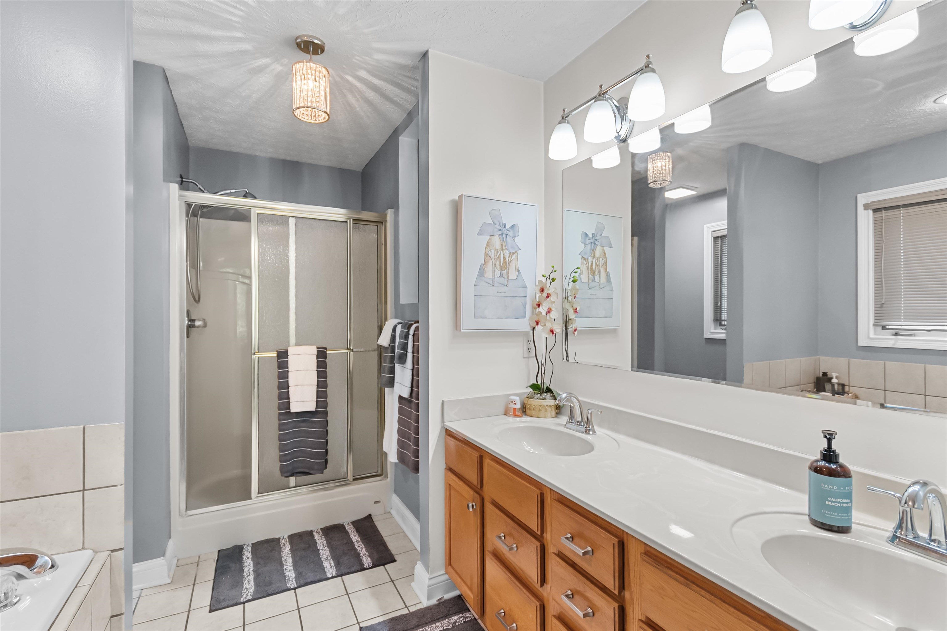 4446 Stonegate Drive, Owensboro, Kentucky 42303, 4 Bedrooms Bedrooms, ,2 BathroomsBathrooms,Single Family Residence,For Sale,Stonegate Drive,92764