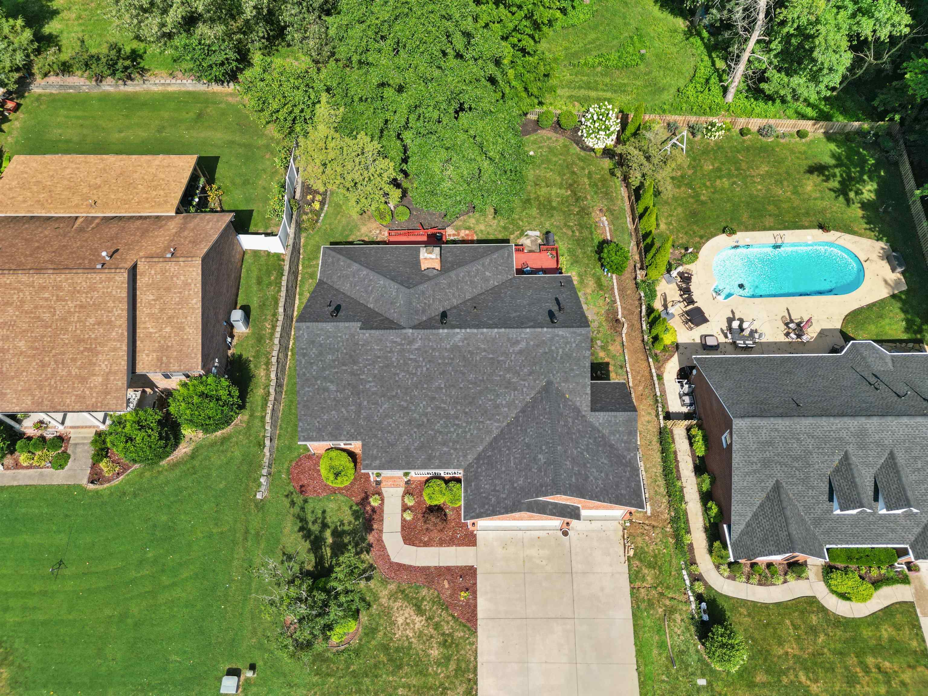 4446 Stonegate Drive, Owensboro, Kentucky 42303, 4 Bedrooms Bedrooms, ,2 BathroomsBathrooms,Single Family Residence,For Sale,Stonegate Drive,92764