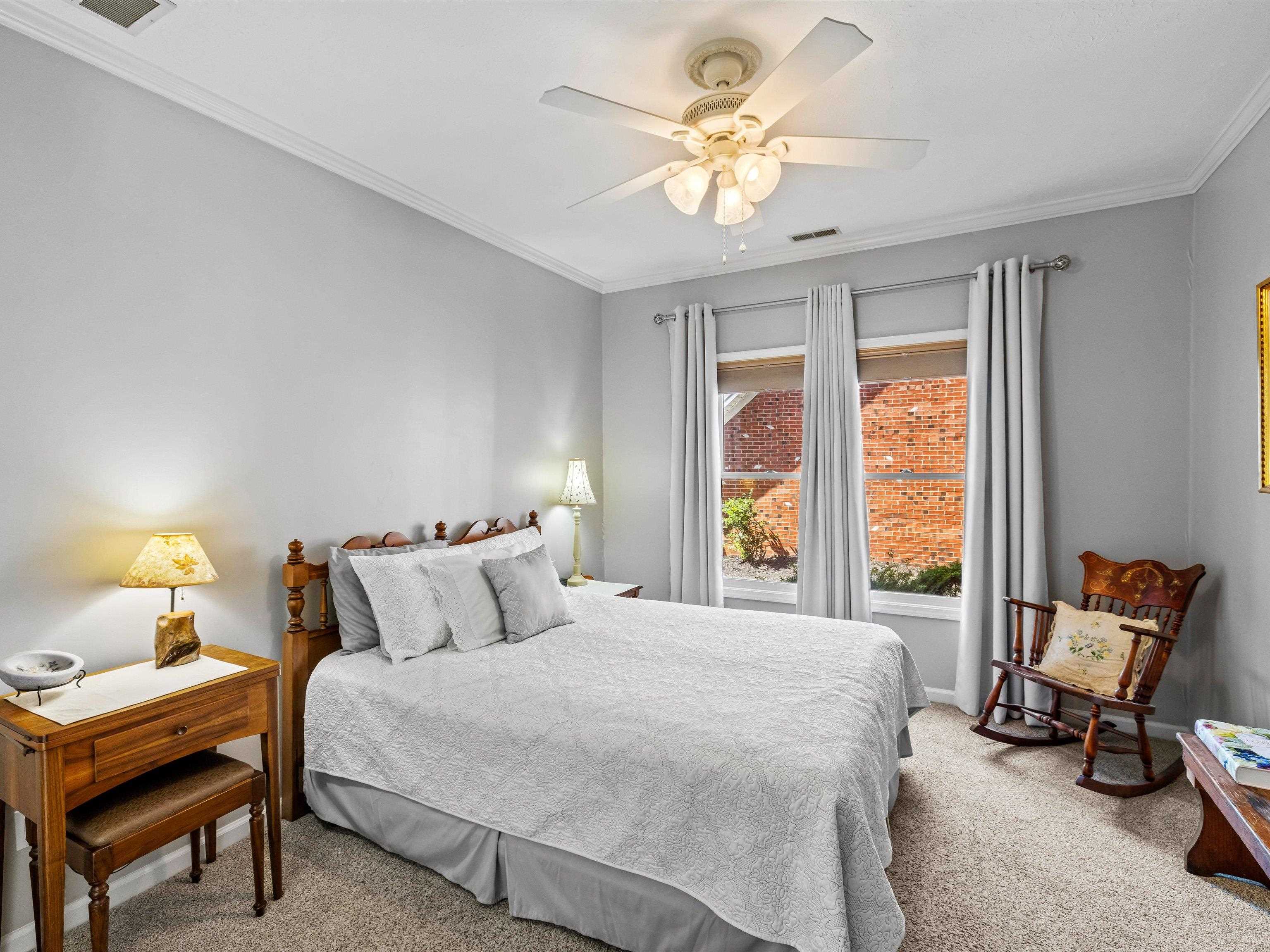 921 1st Street, Owensboro, Kentucky 42301-0687, 2 Bedrooms Bedrooms, ,2 BathroomsBathrooms,Condominium,For Sale,1st Street,92800