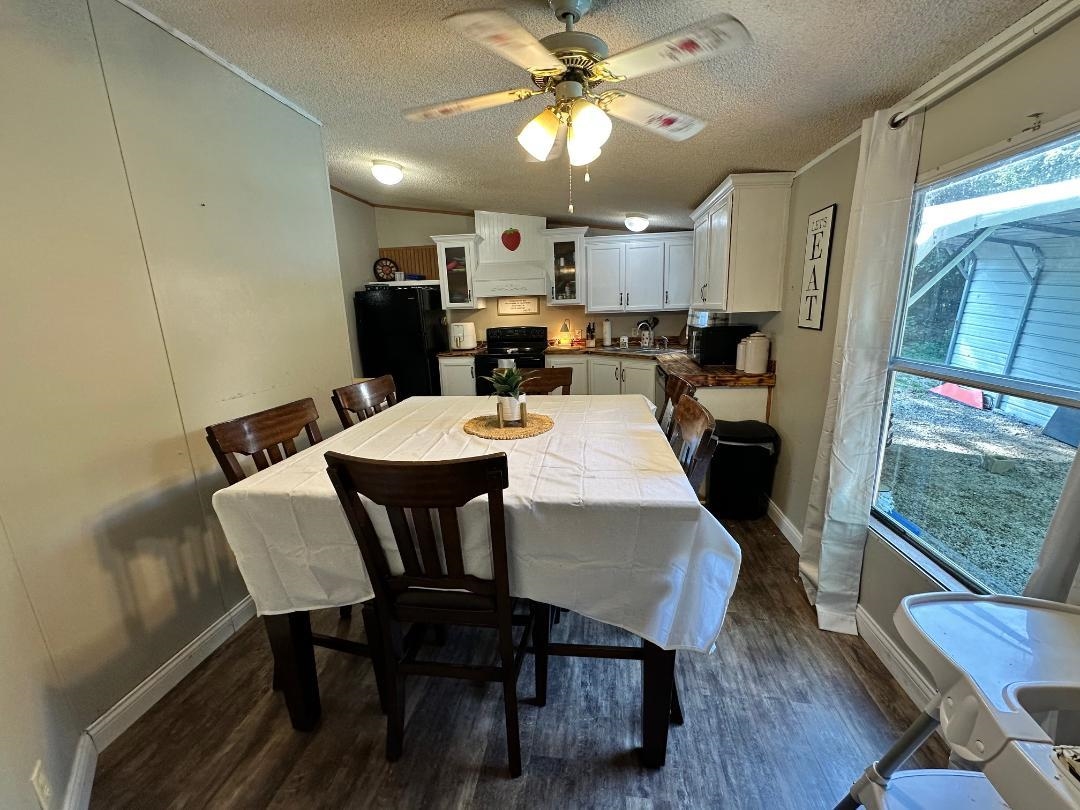 1012 Fentress Lookout Rd, Falls of Rough, Kentucky 40119, 3 Bedrooms Bedrooms, ,2 BathroomsBathrooms,Manufactured Home,For Sale,Fentress Lookout Rd,92807