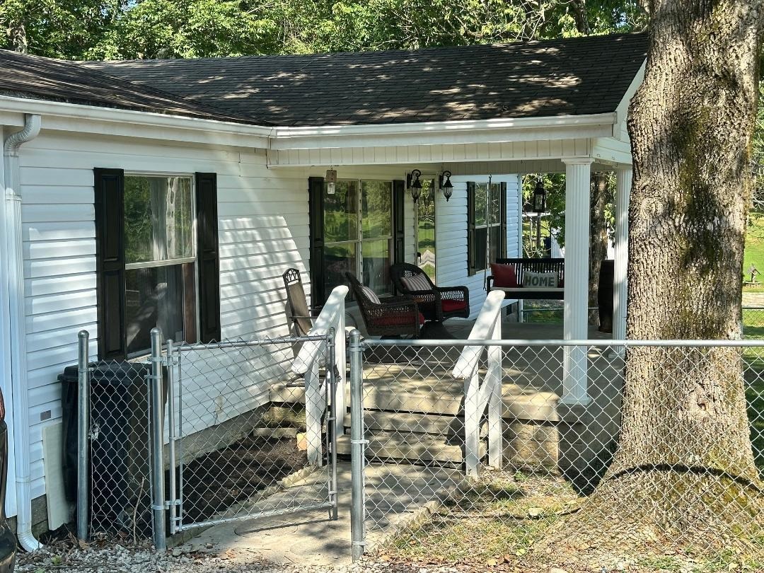 1012 Fentress Lookout Rd, Falls of Rough, Kentucky 40119, 3 Bedrooms Bedrooms, ,2 BathroomsBathrooms,Manufactured Home,For Sale,Fentress Lookout Rd,92807