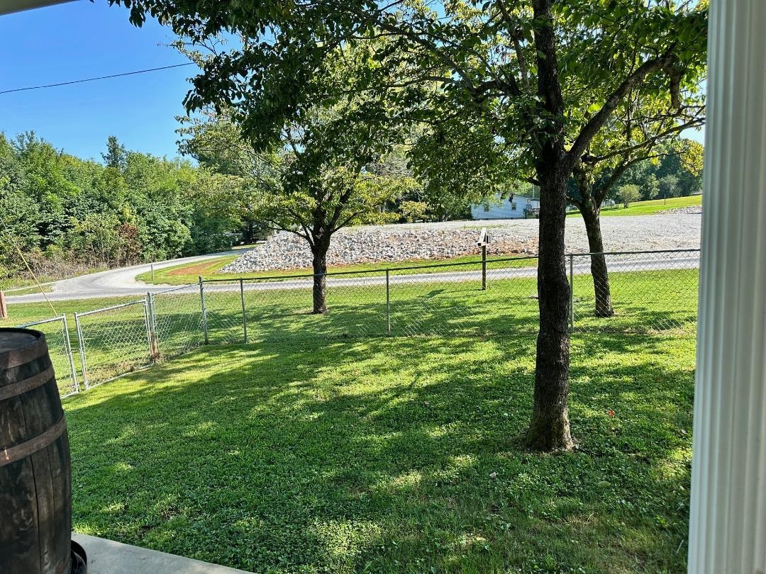 1012 Fentress Lookout Rd, Falls of Rough, Kentucky 40119, 3 Bedrooms Bedrooms, ,2 BathroomsBathrooms,Manufactured Home,For Sale,Fentress Lookout Rd,92807