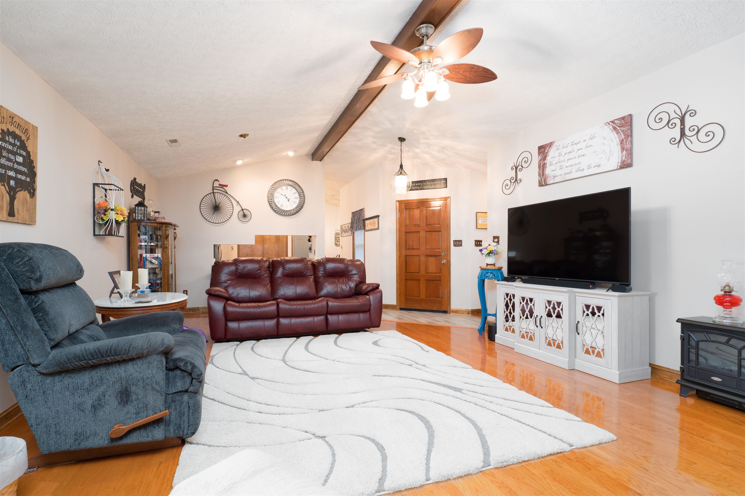 3724 Strike the Gold Ct, Owensboro, Kentucky 42303, 3 Bedrooms Bedrooms, ,2 BathroomsBathrooms,Single Family Residence,For Sale,Strike the Gold Ct,92847