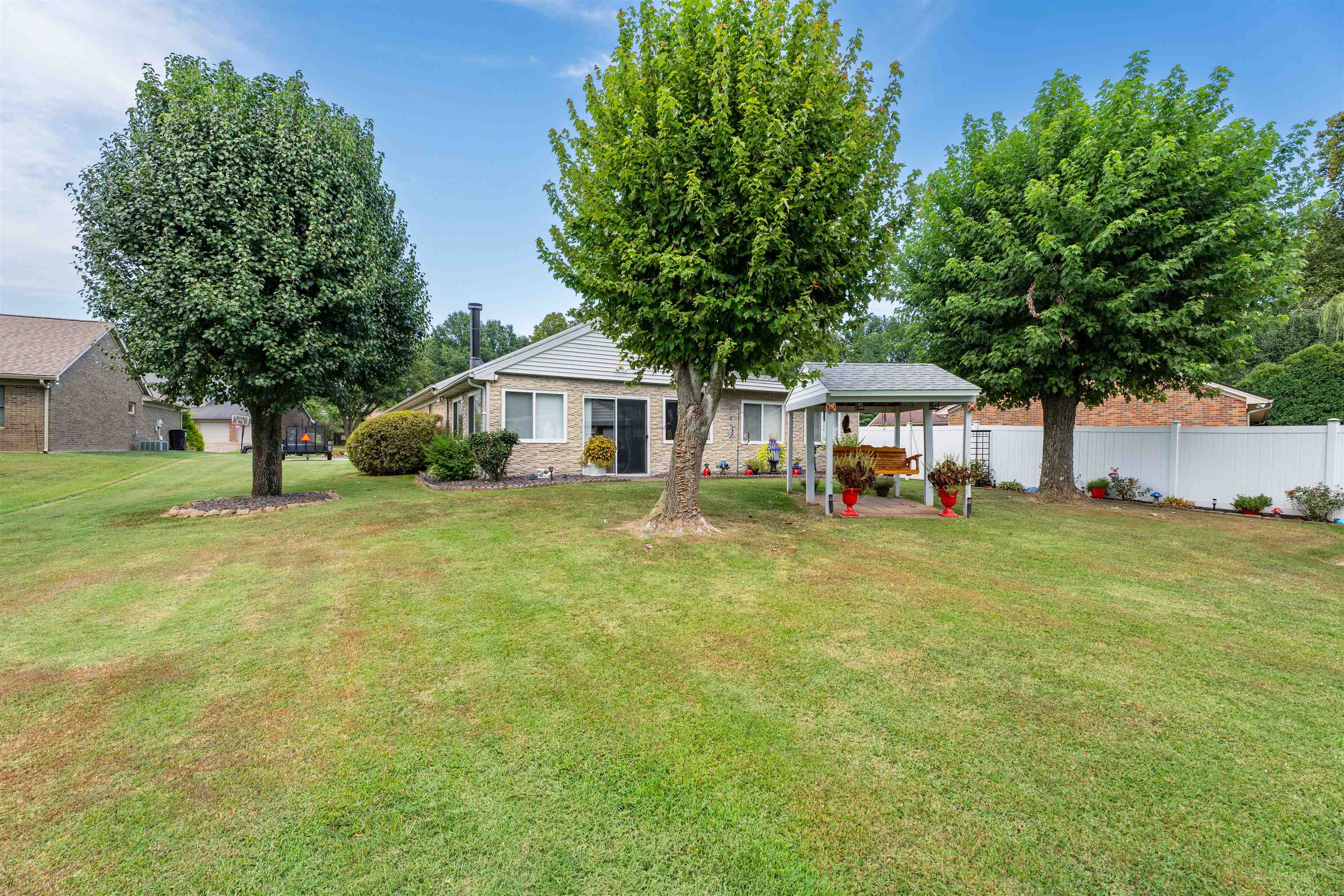 3724 Strike the Gold Ct, Owensboro, Kentucky 42303, 3 Bedrooms Bedrooms, ,2 BathroomsBathrooms,Single Family Residence,For Sale,Strike the Gold Ct,92847